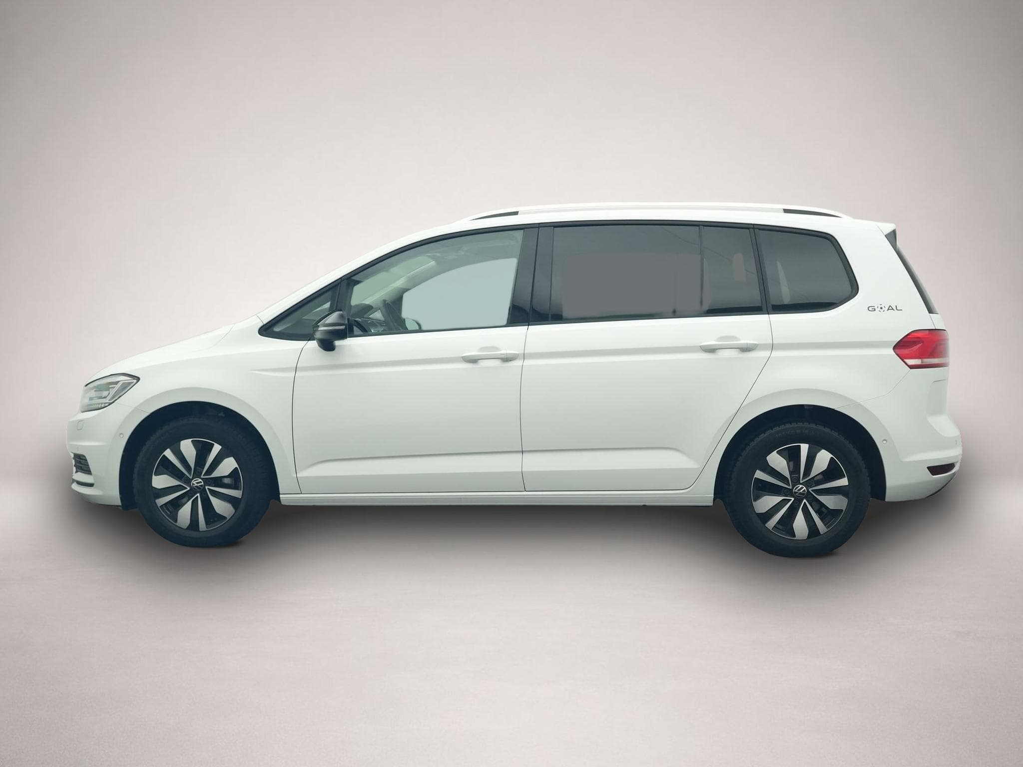 VW Touran (2025) - Foto 2