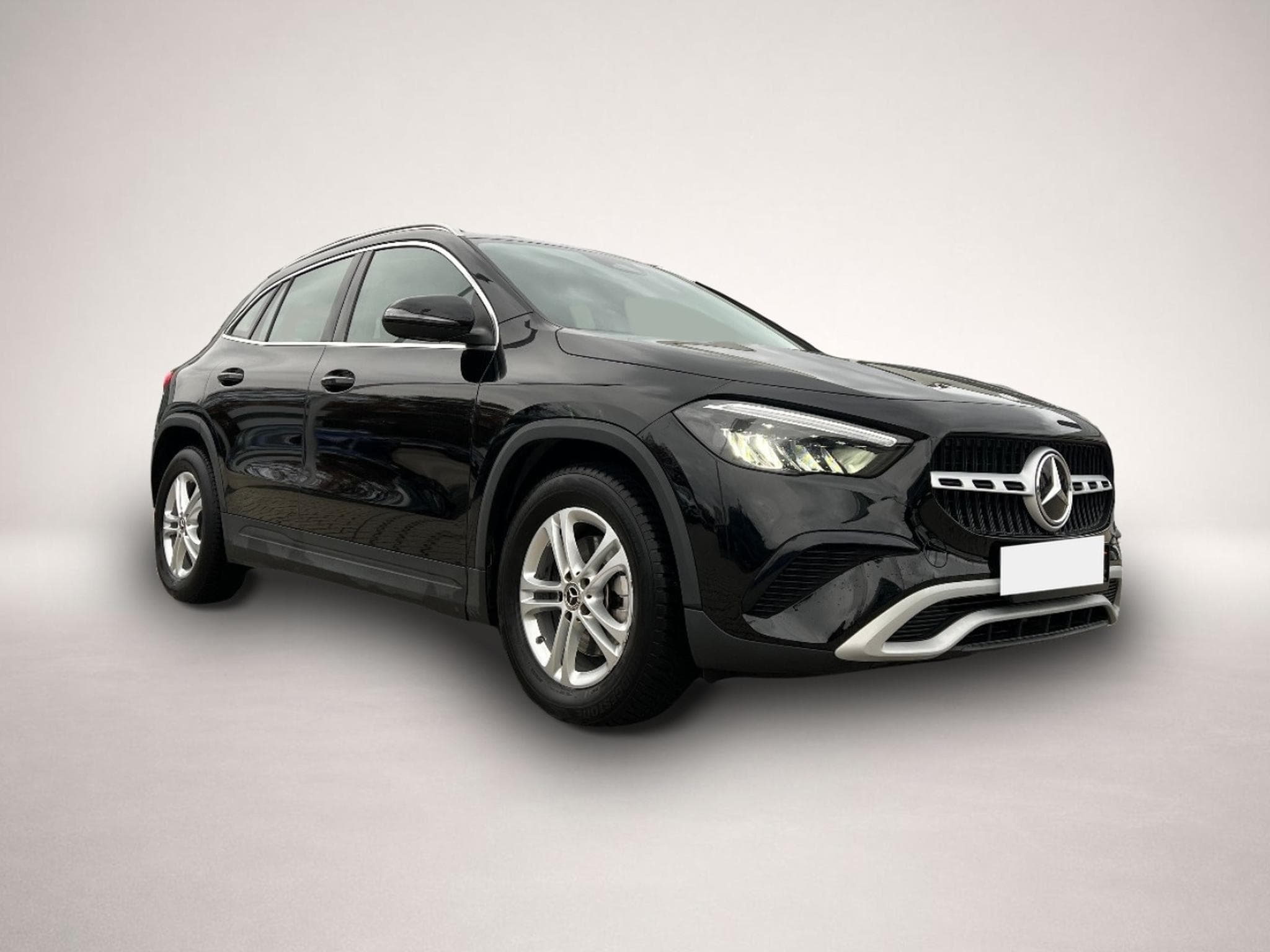 Mercedes GLA 200 (2024) - Photo 5