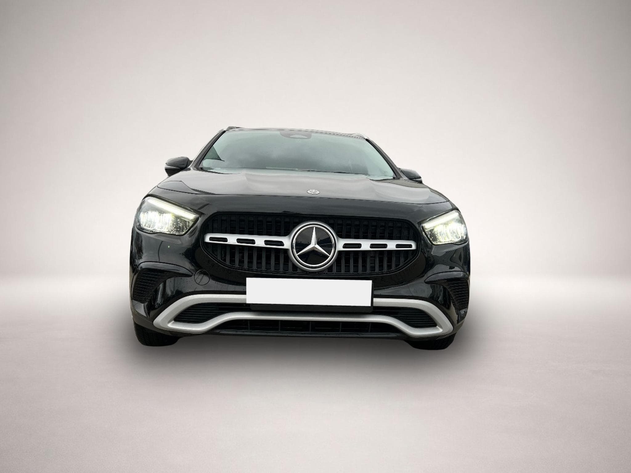 Mercedes GLA 200 (2024) - Photo 6