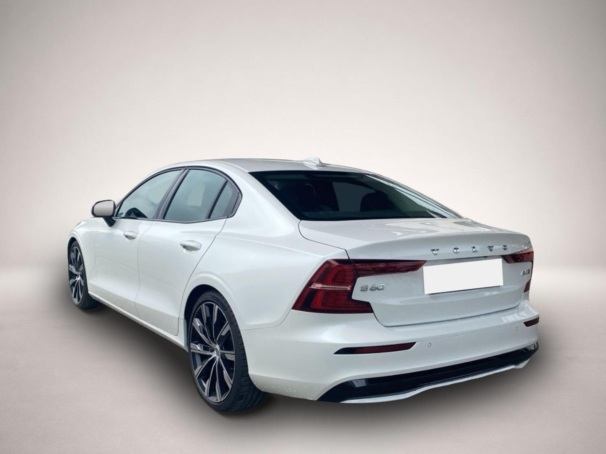 Volvo S60 (2023) - Photo 3