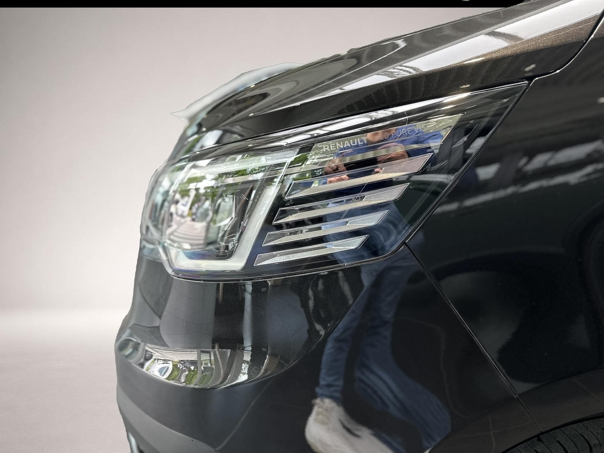 Renault Trafic (2025) - Foto 3