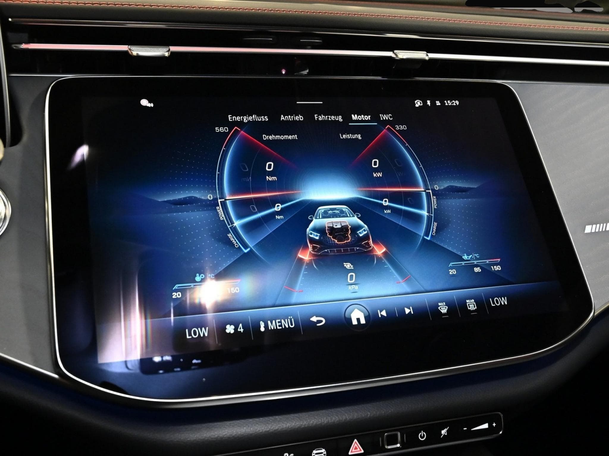 Mercedes C 63 AMG (2025) - Foto 6