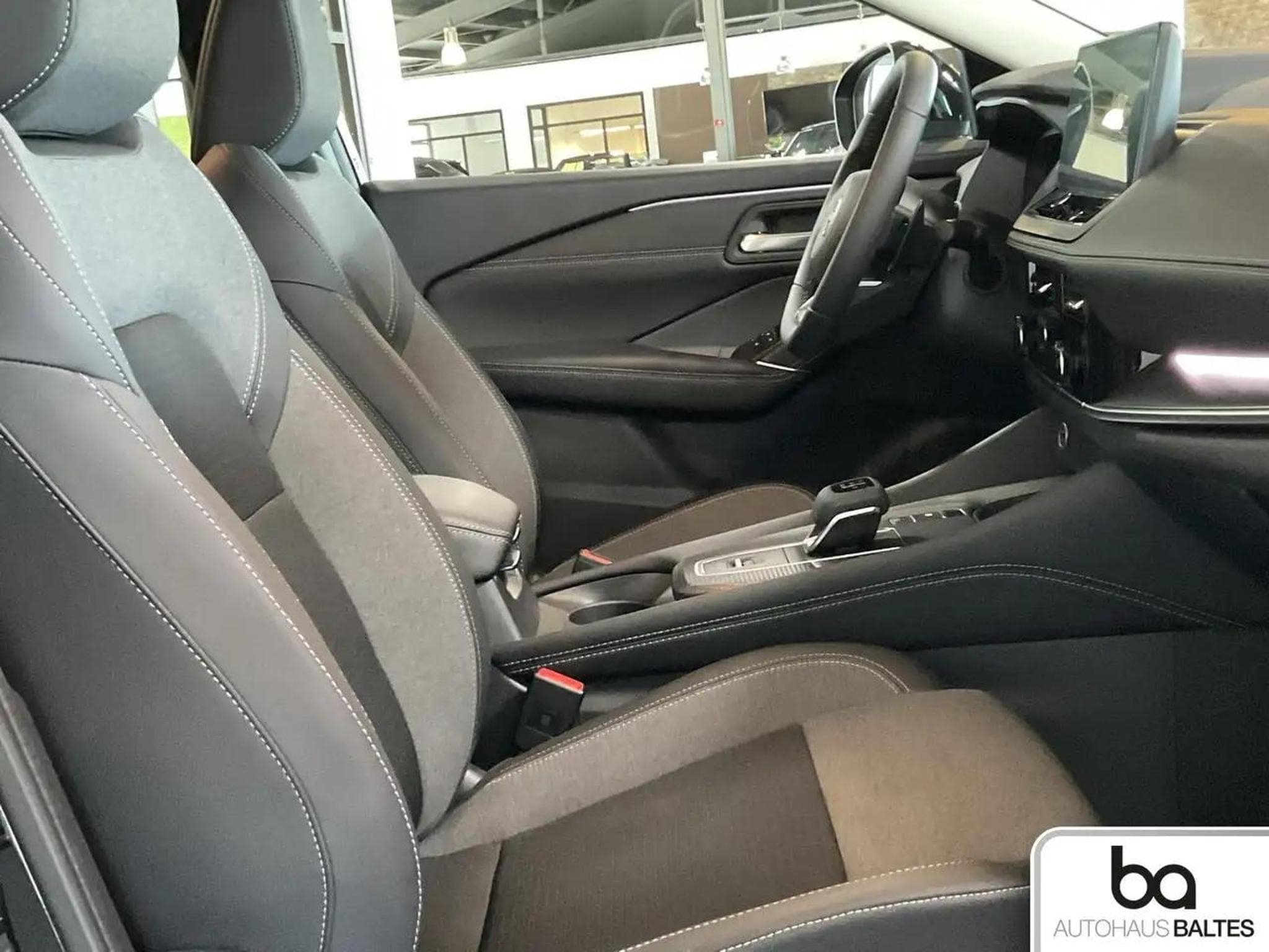 Nissan Qashqai (2025) - Foto 6