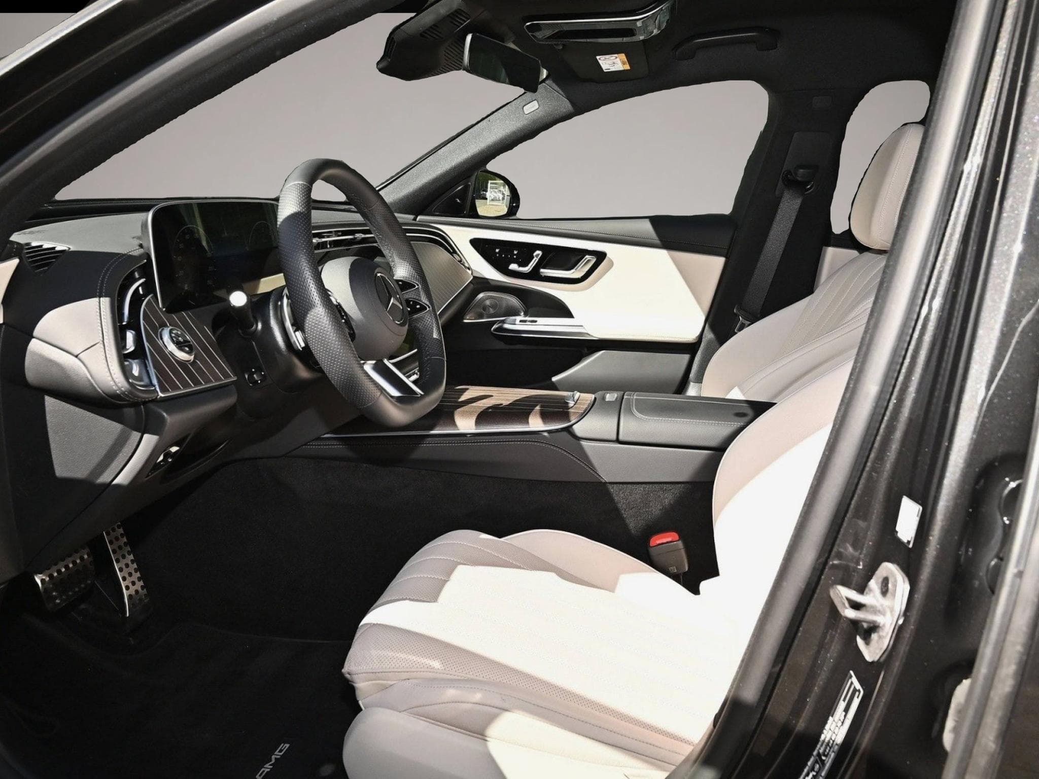 Mercedes 300 (2025) - Foto 5