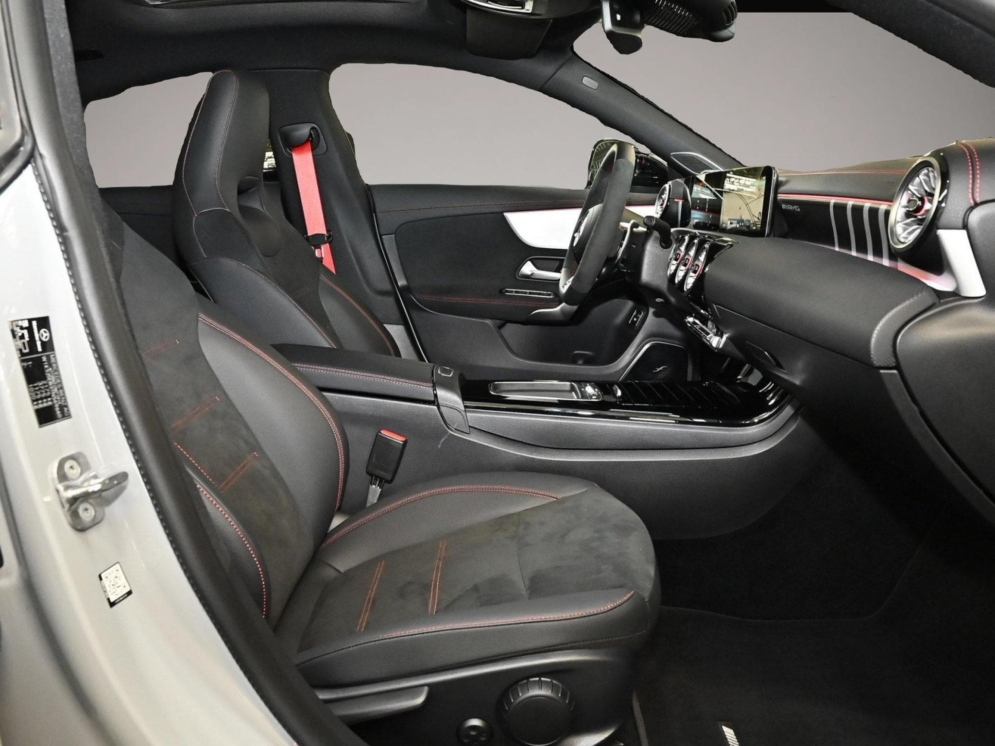 Mercedes A 45 AMG (2025) - Foto 2