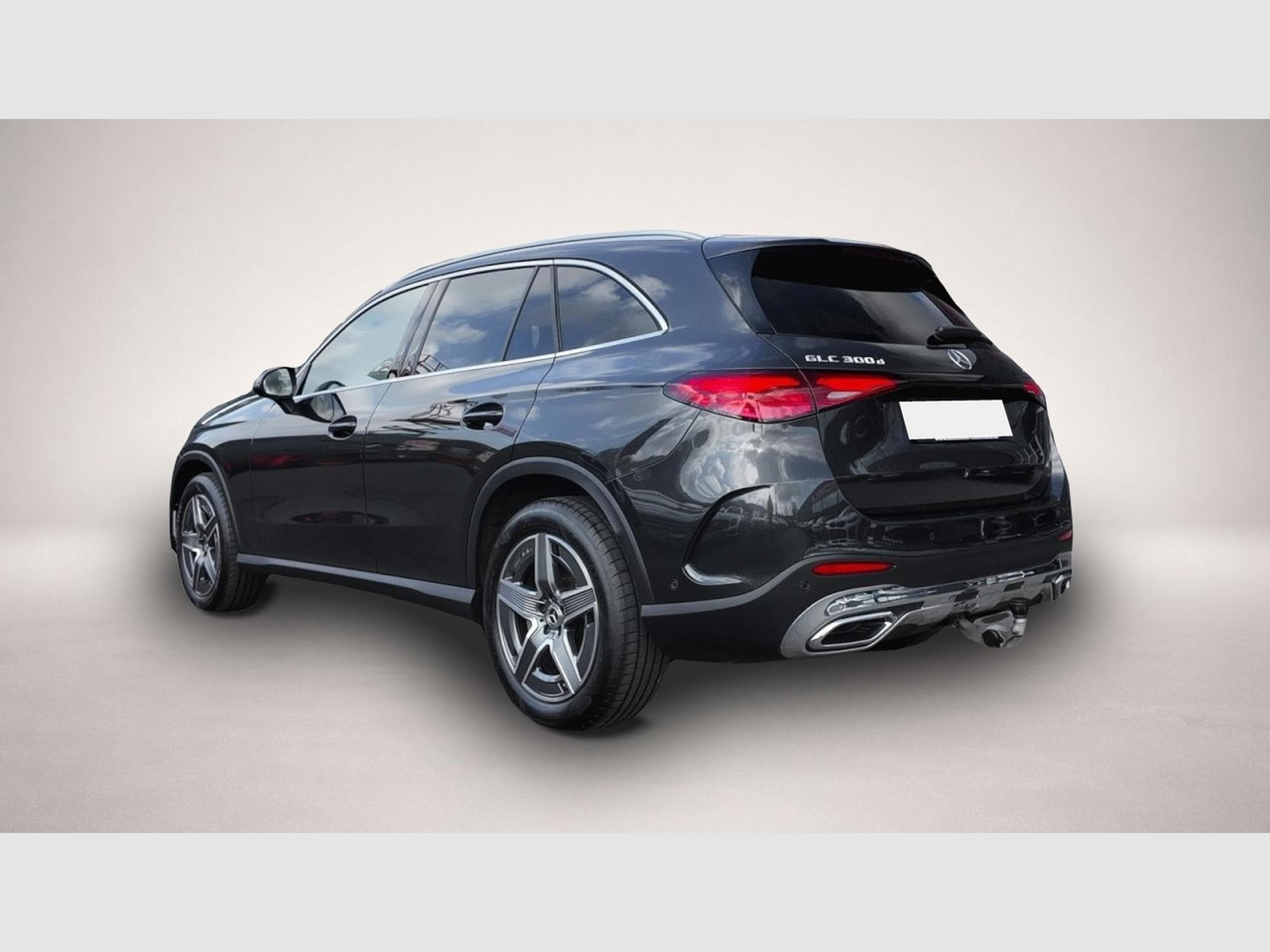 Mercedes GLA 200 (2025) - Photo 5