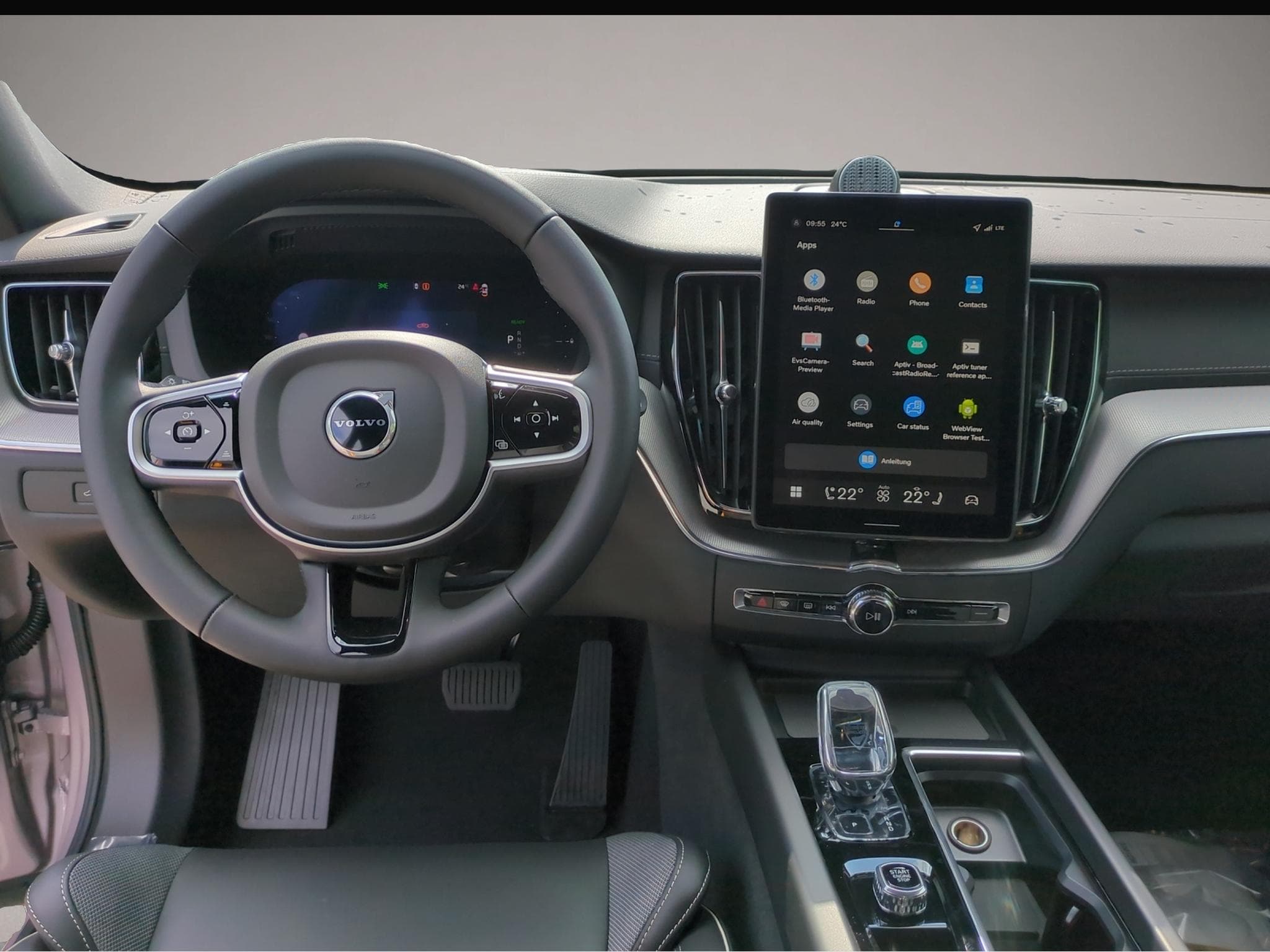 Volvo XC60 (2025) - Photo 8