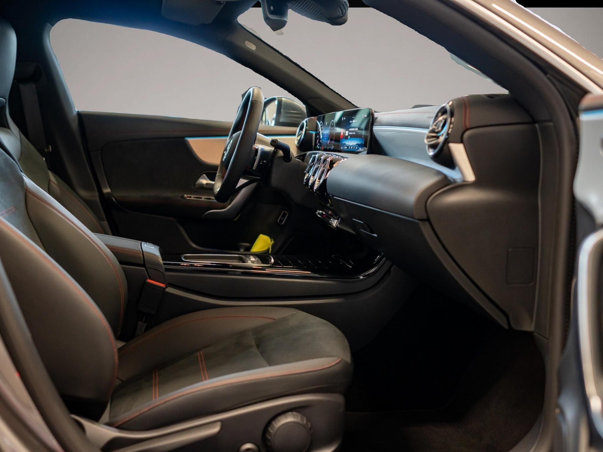 Mercedes CLA (2025) - Foto 2