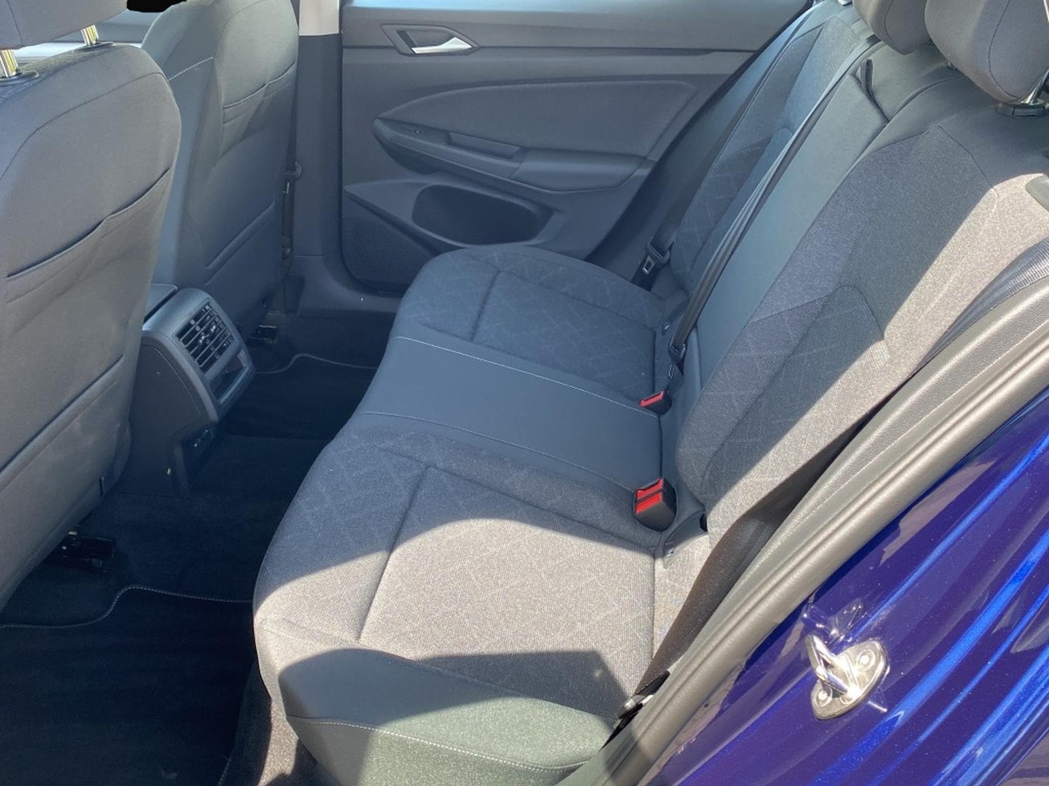 VW Golf (2024) - Foto 7