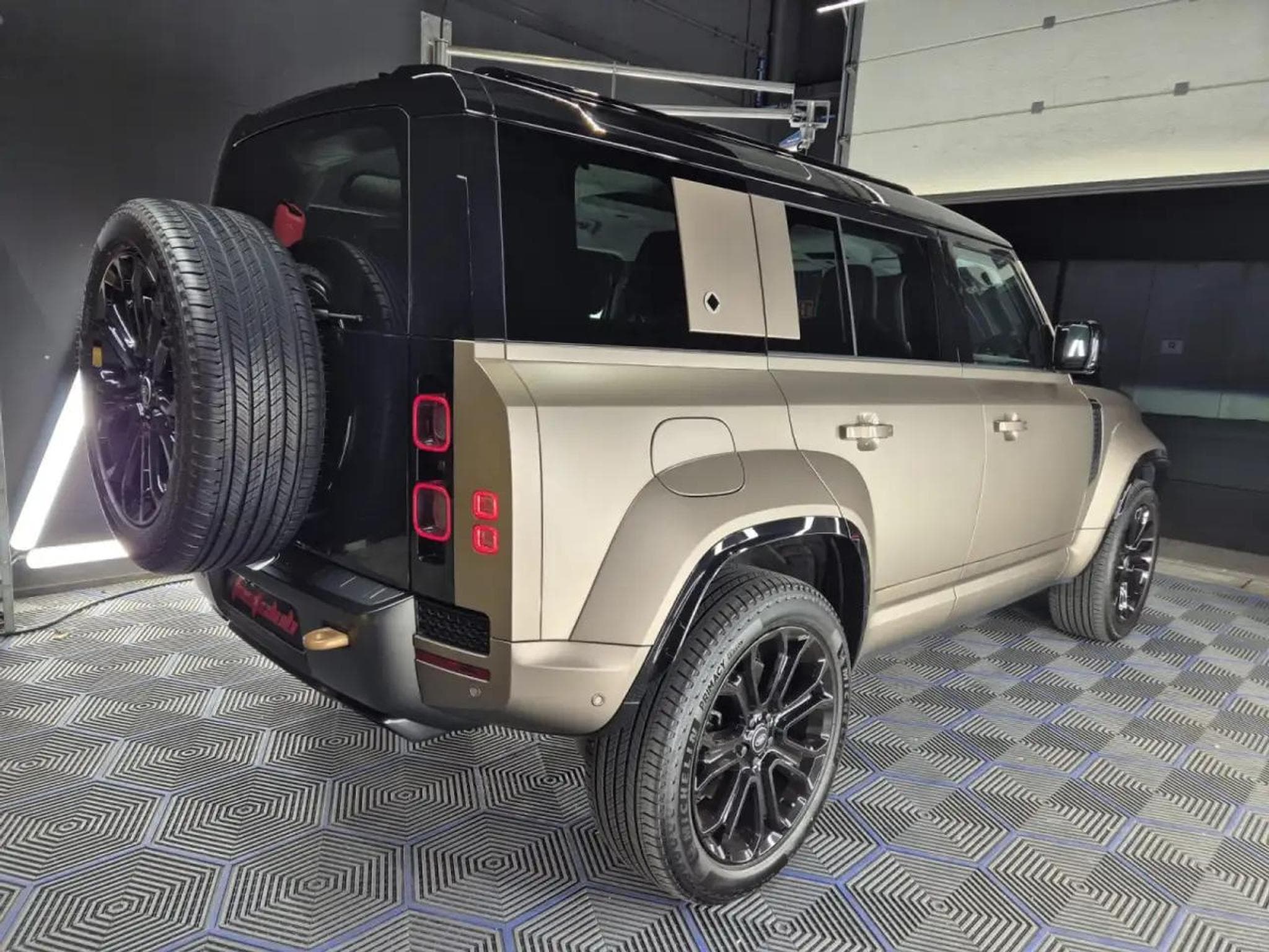 Land-Rover Defender (2025) - Foto 11