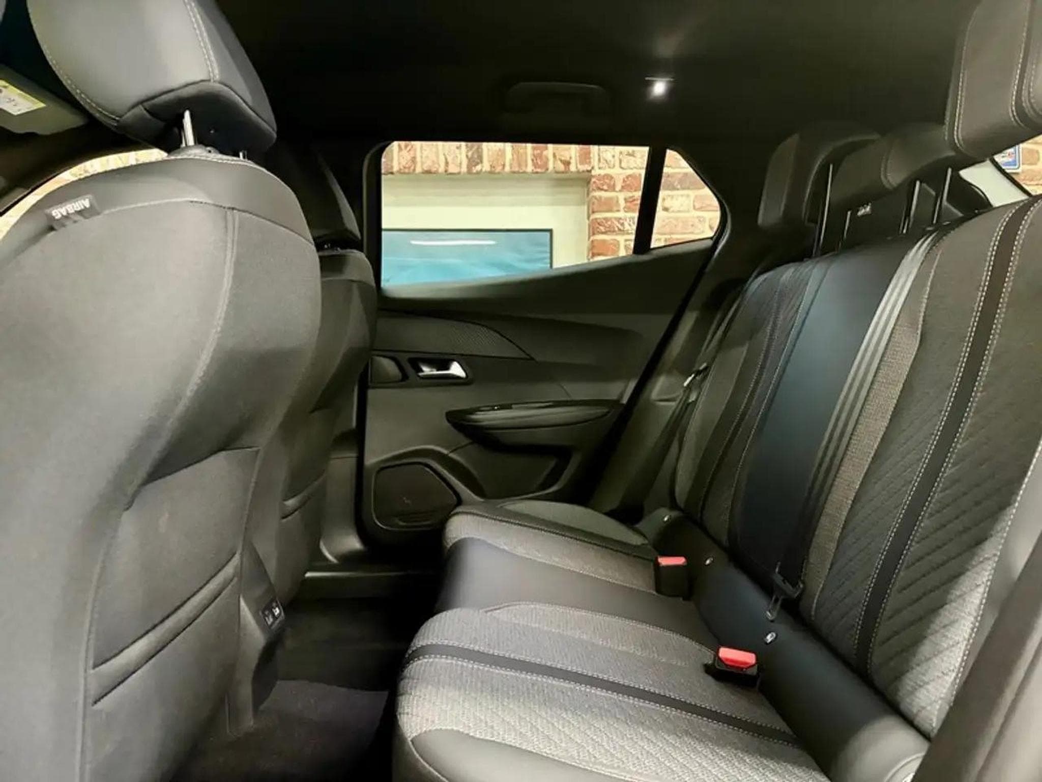 Peugeot 2008 (2025) - Foto 6
