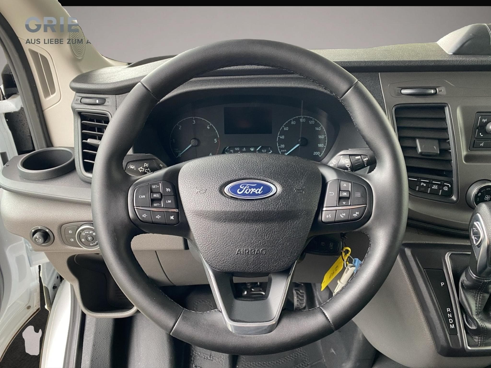 Ford Transit (2024) - Foto 8