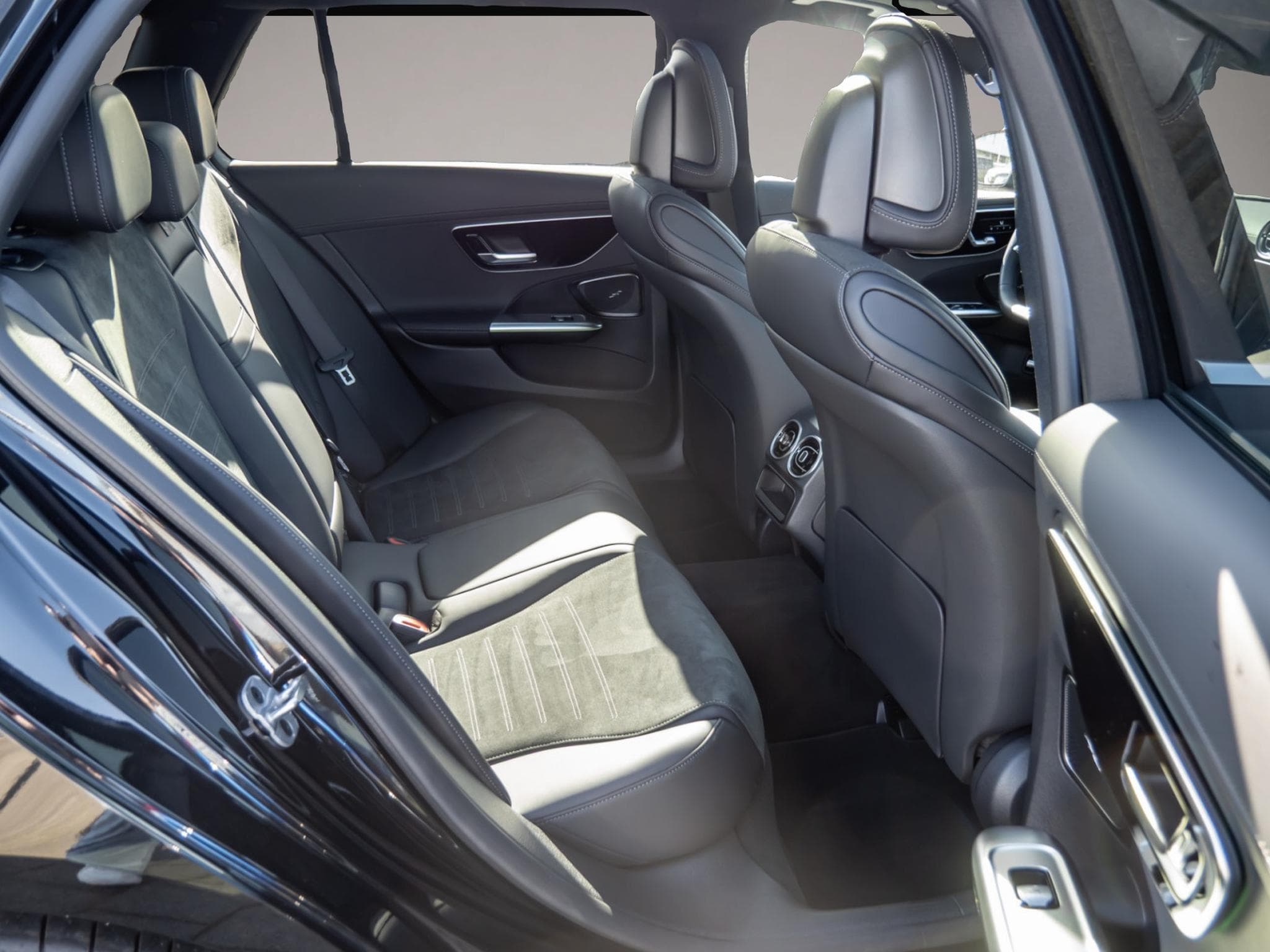 Mercedes C 220 (2025) - Foto 4