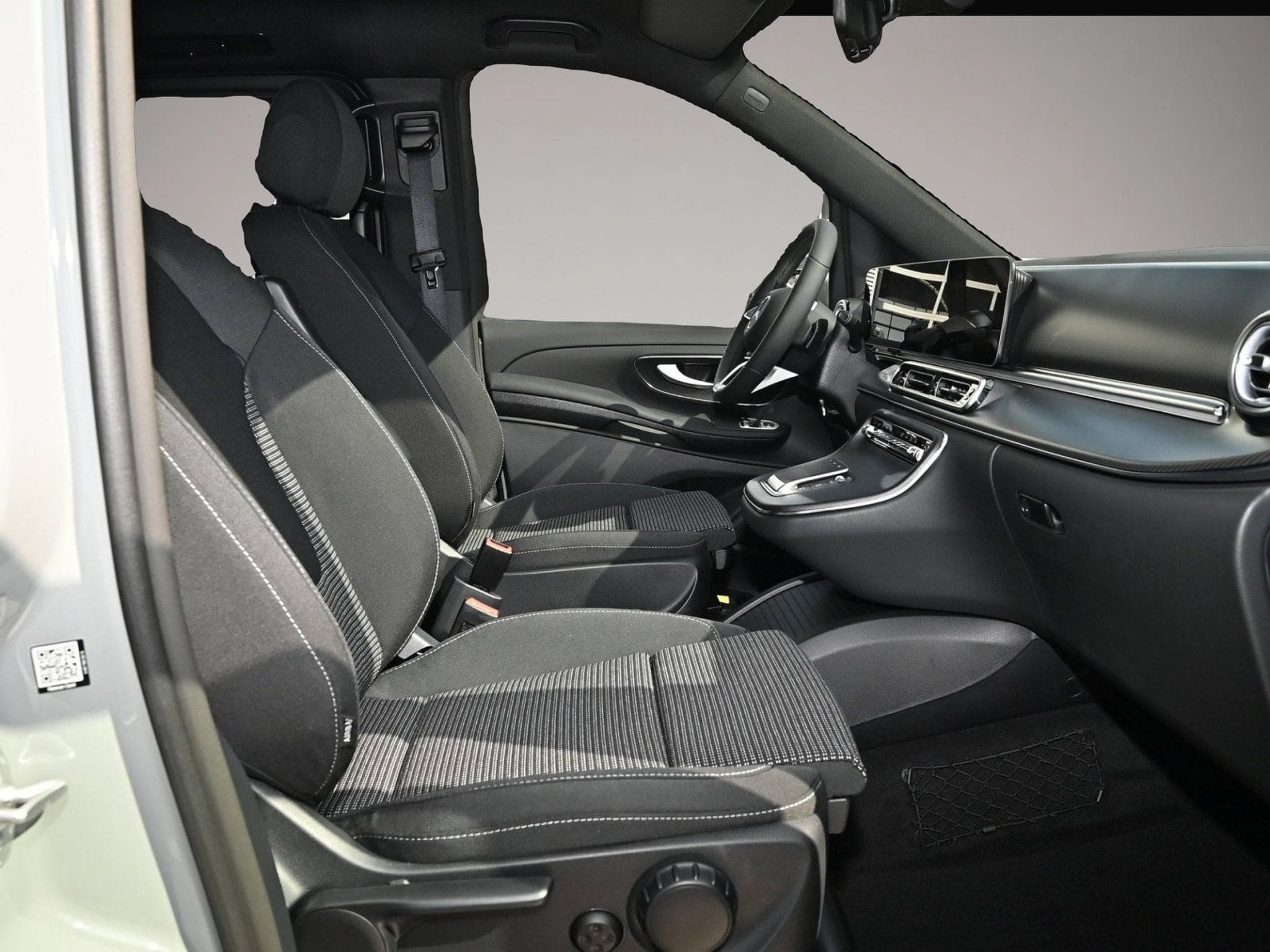 Mercedes 300 (2025) - Foto 2