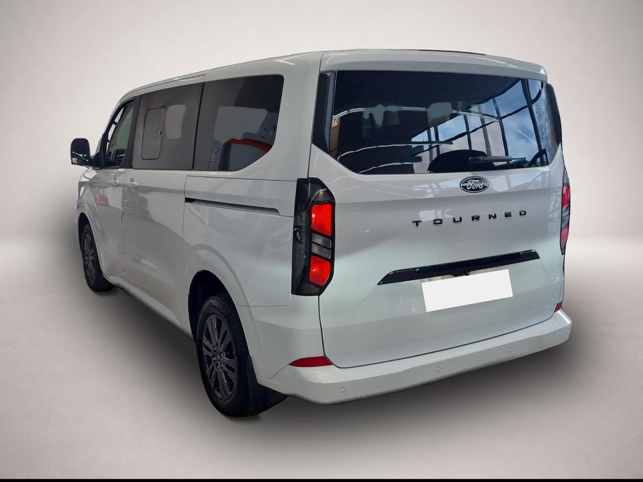 Ford Tourneo (2026) - Foto 2
