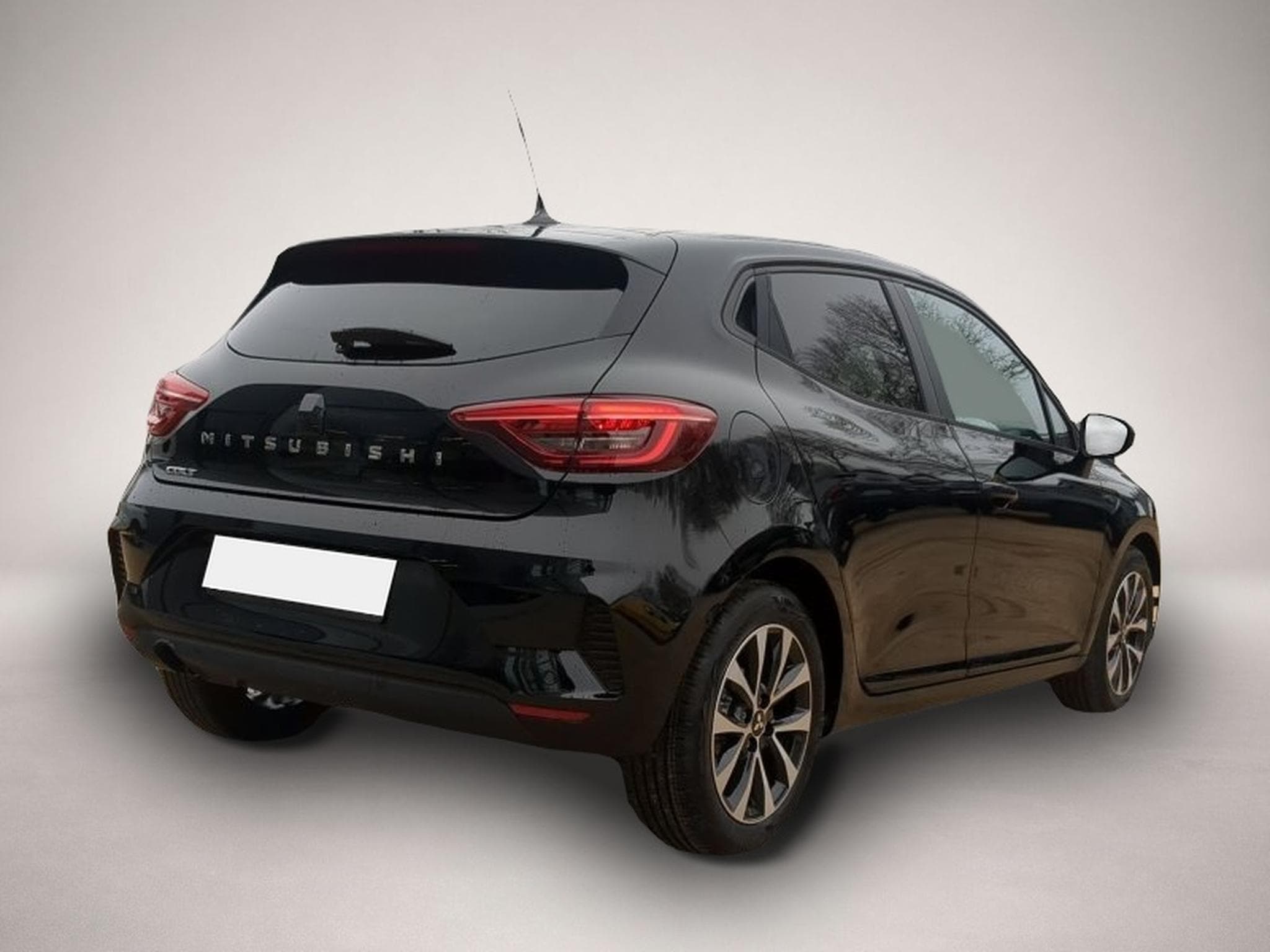 Mitsubishi Colt (2025) - Foto 3