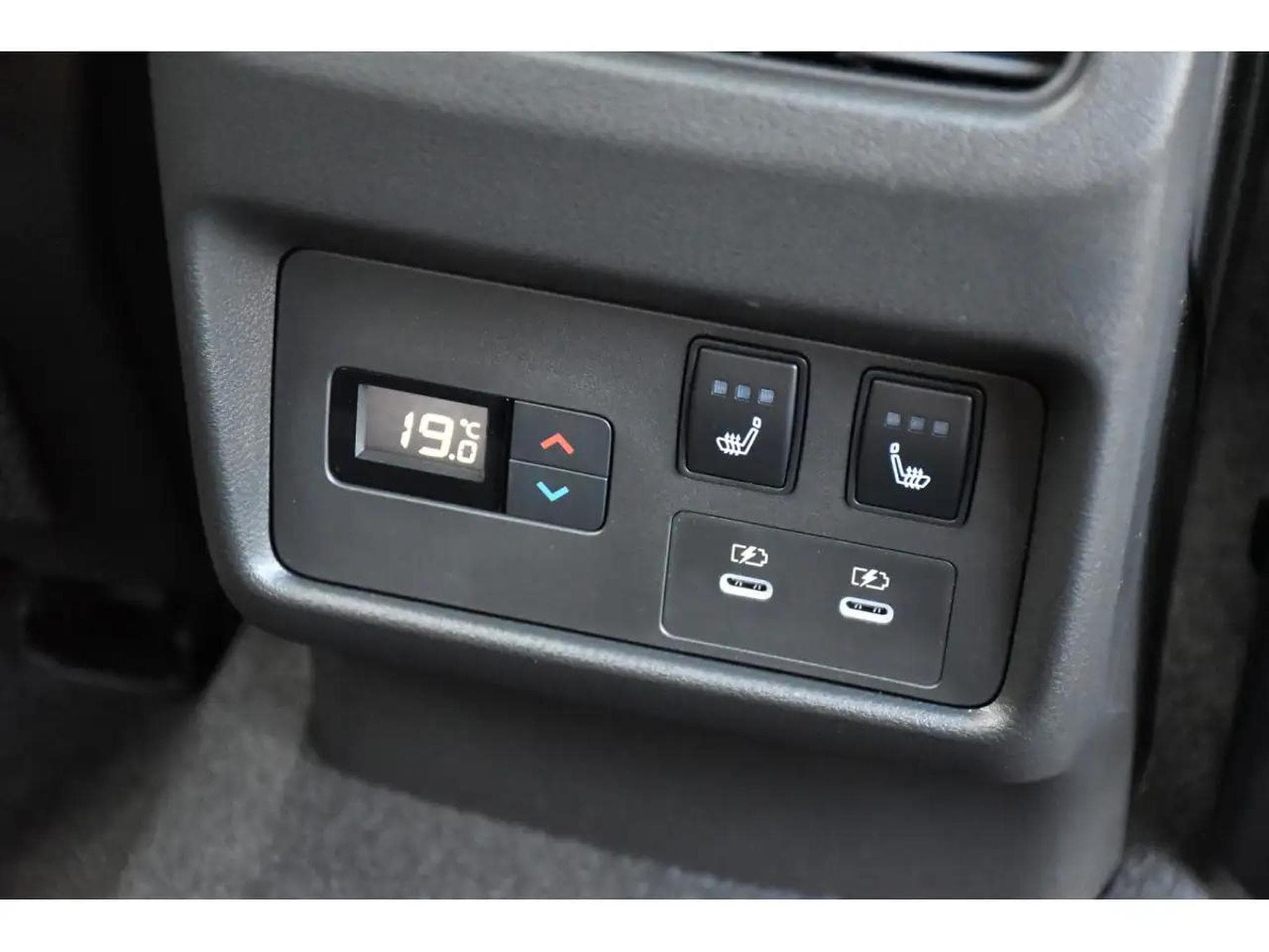 Nissan X-Trail (2026) - Photo 20