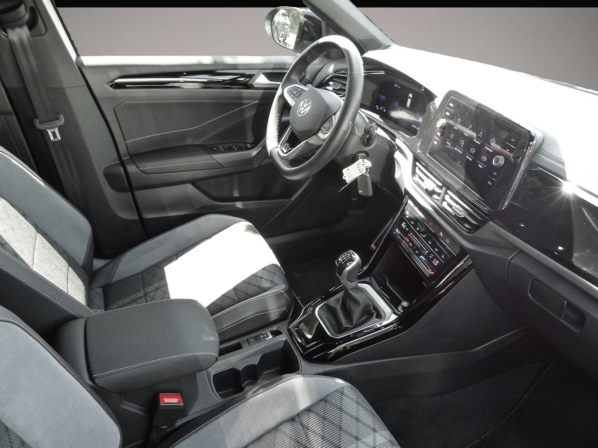 VW T-Roc (2024) - Foto 4