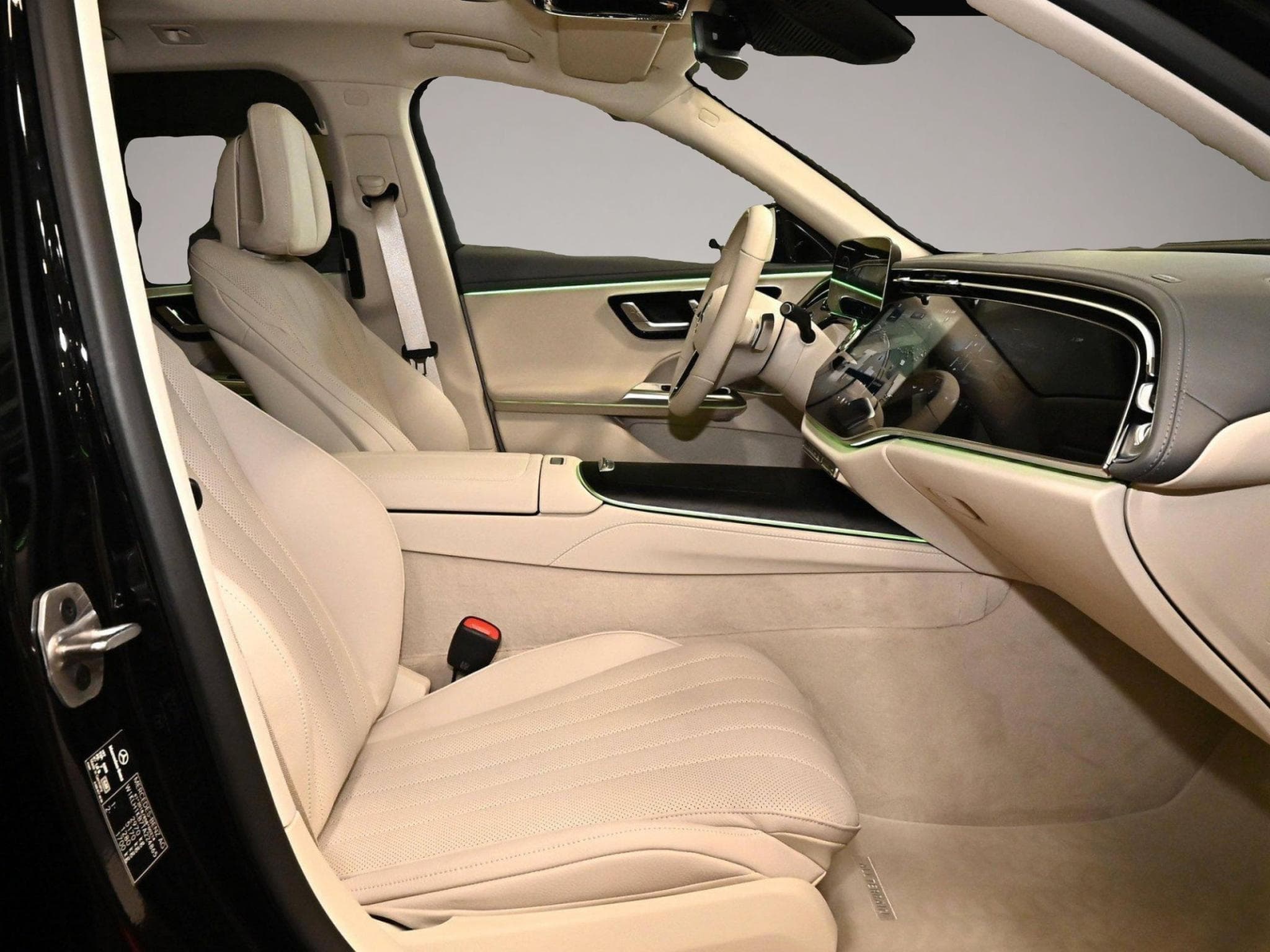 Mercedes 300 (2025) - Foto 2