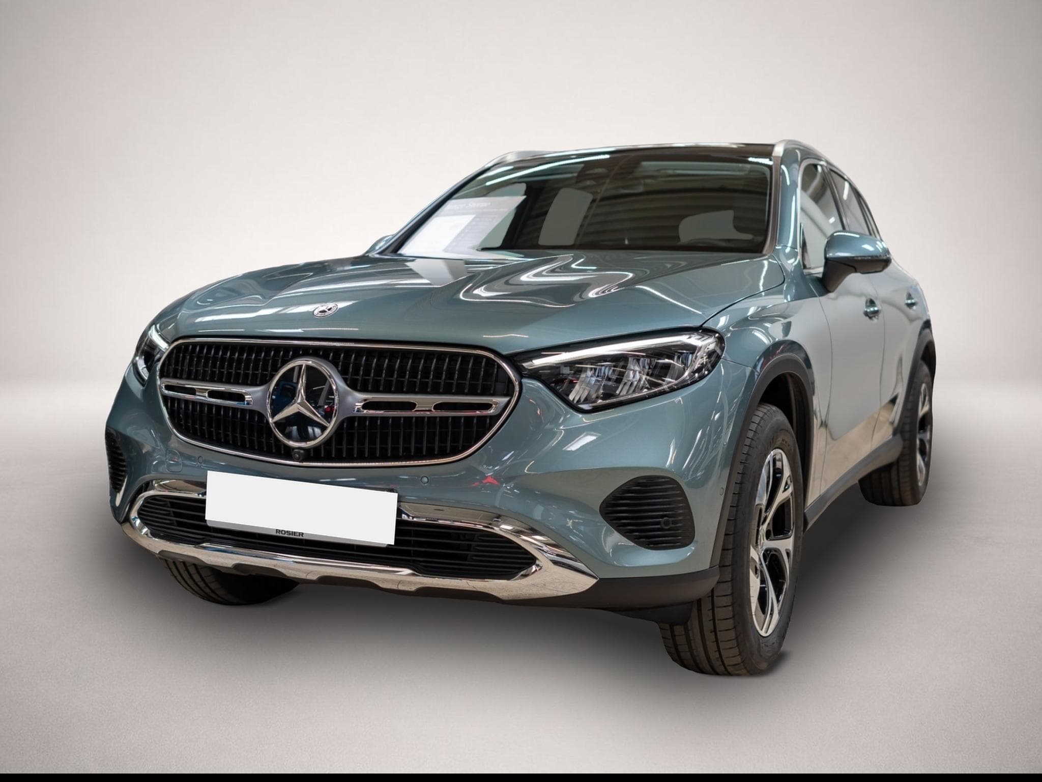 Mercedes GLA 200 (2024) - Photo 1