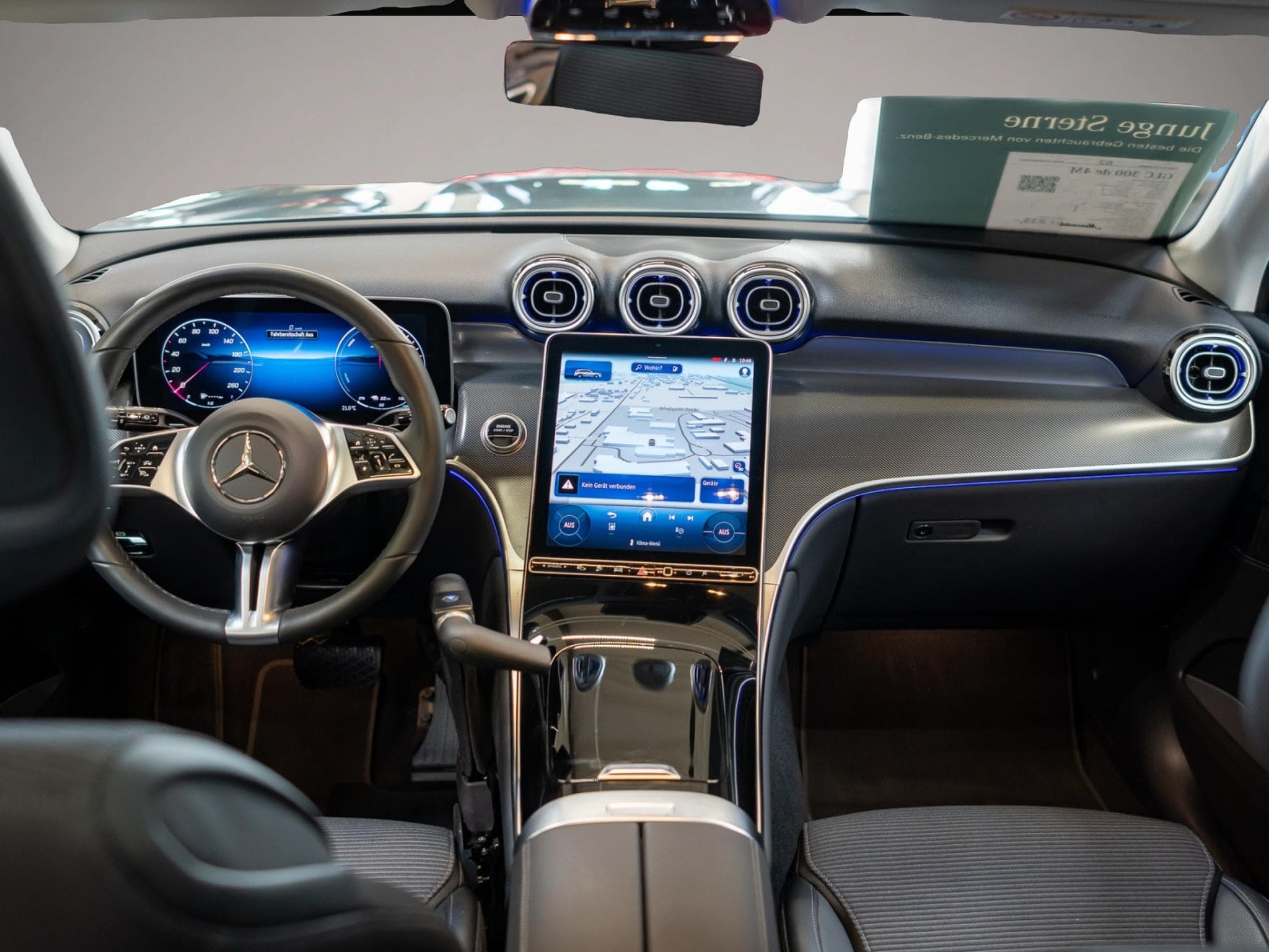 Mercedes GLA 200 (2024) - Photo 5