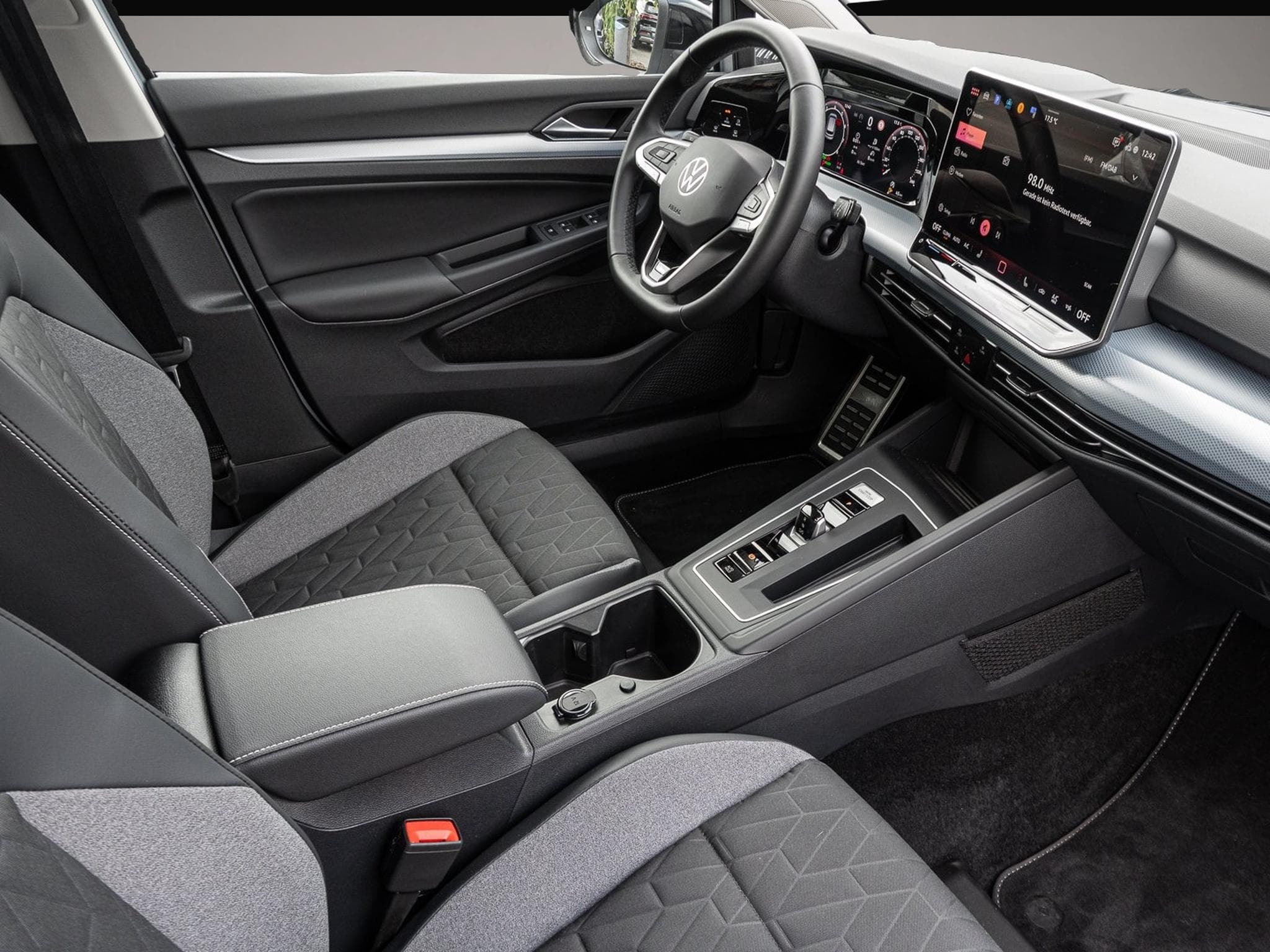 VW Golf (2025) - Foto 6
