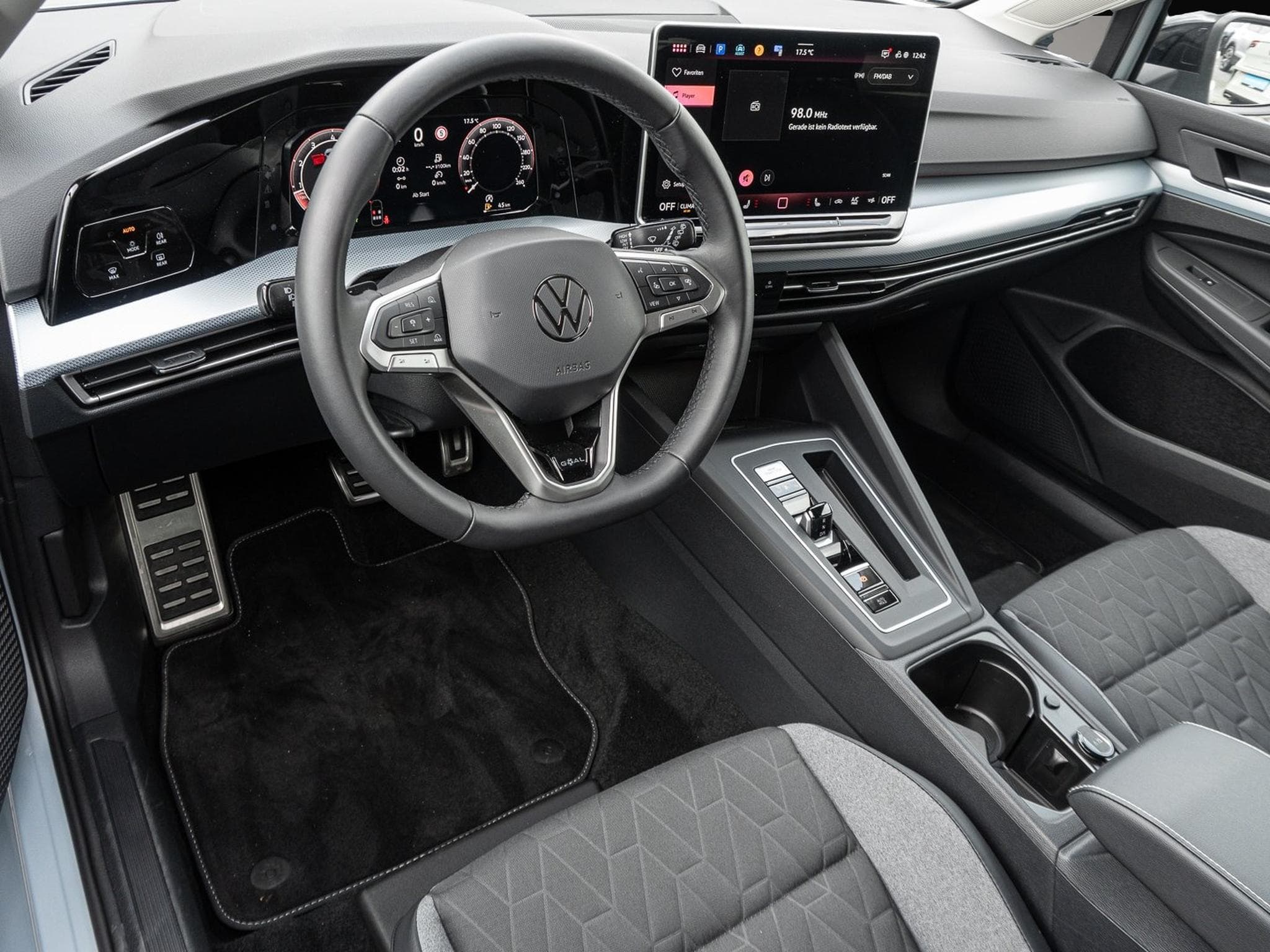 VW Golf (2025) - Foto 7