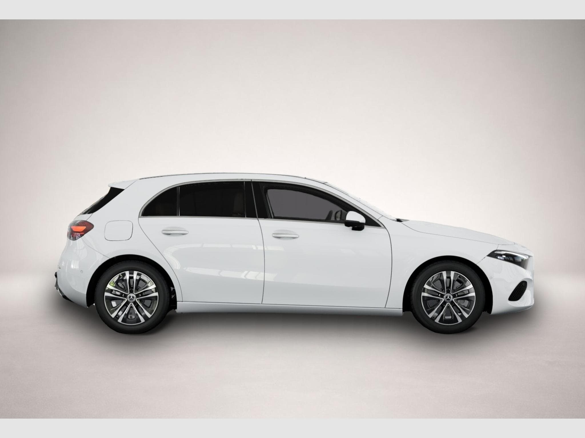 Mercedes 250 (2025) - Foto 5