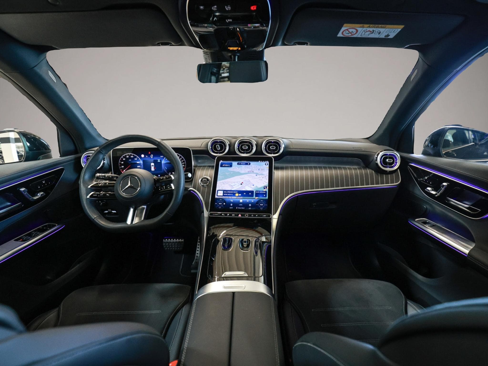 Mercedes GLA 200 (2025) - Photo 5