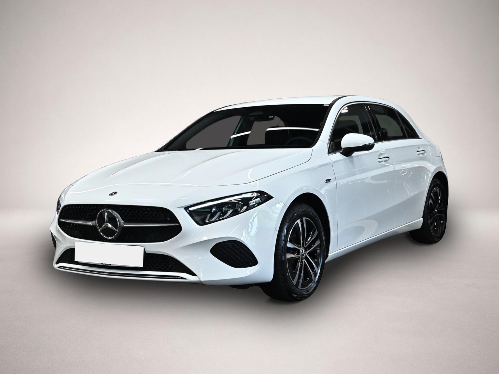 Mercedes 250 (2025) - Foto 1