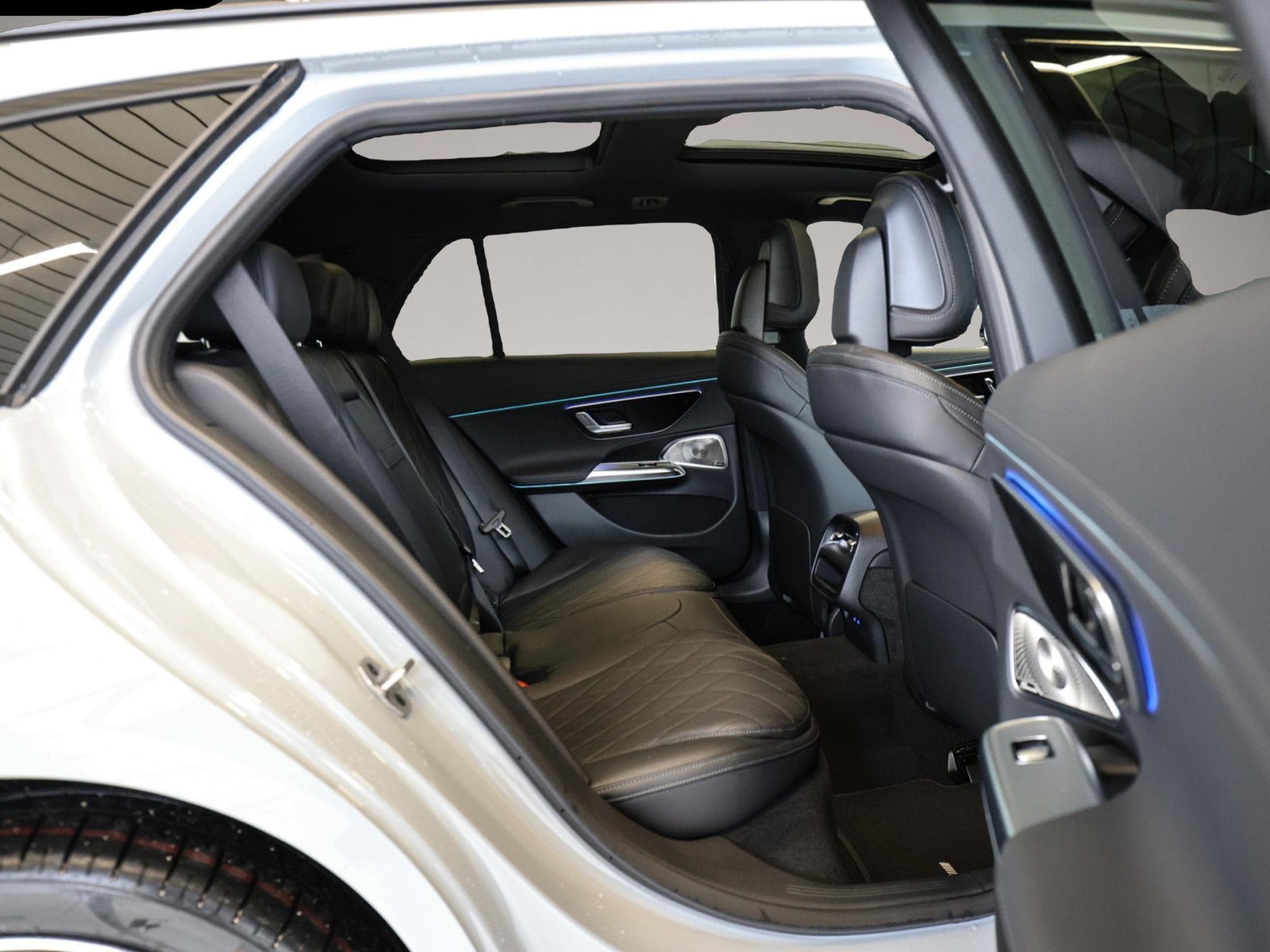 Mercedes 450 (2026) - Foto 4
