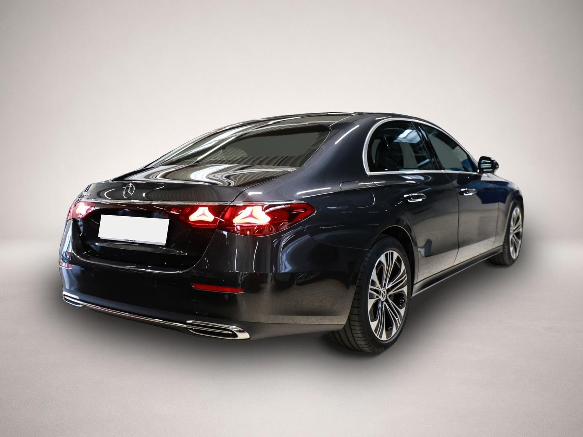 Mercedes 300 (2024) - Foto 3