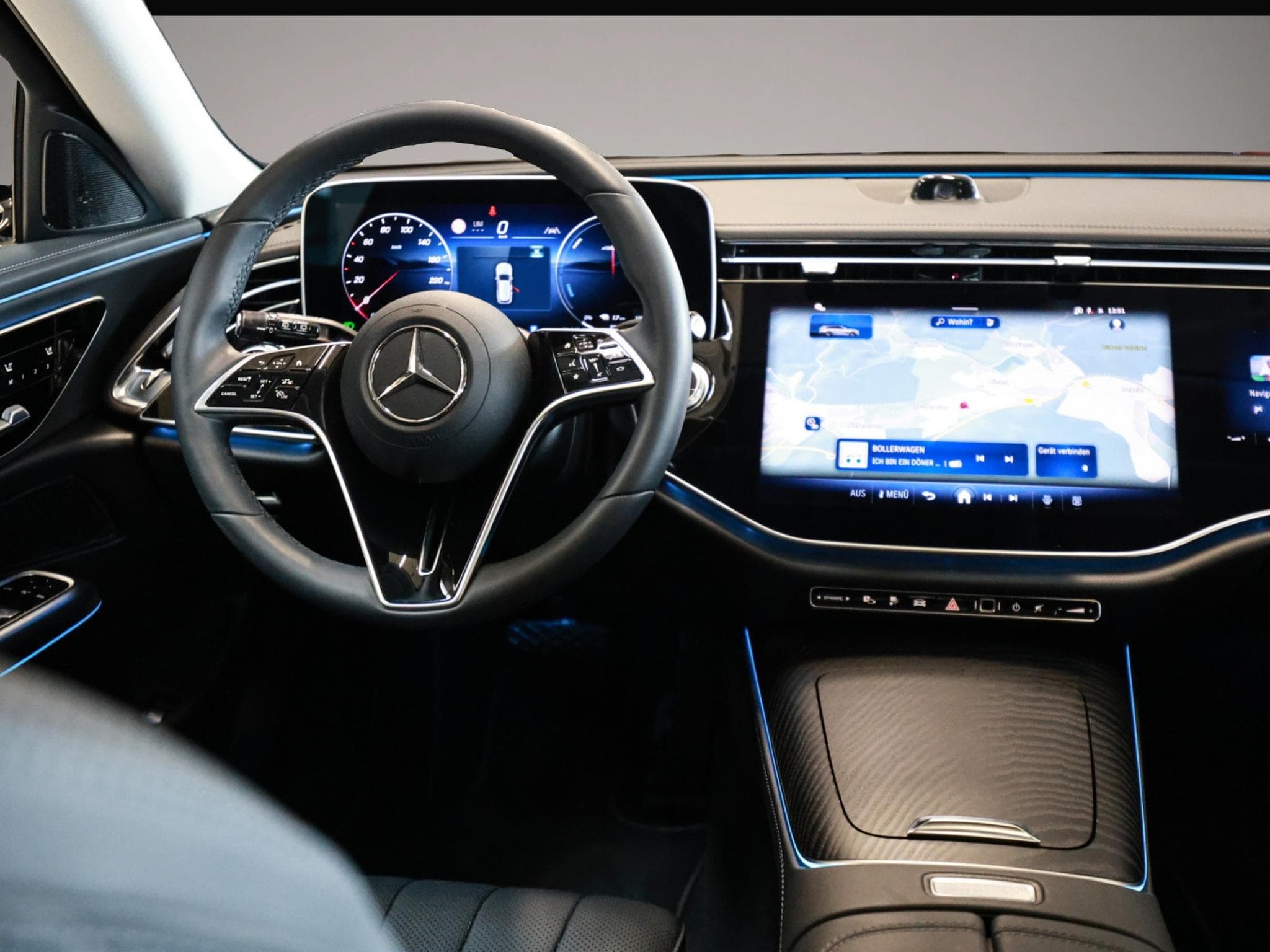 Mercedes 300 (2025) - Foto 6