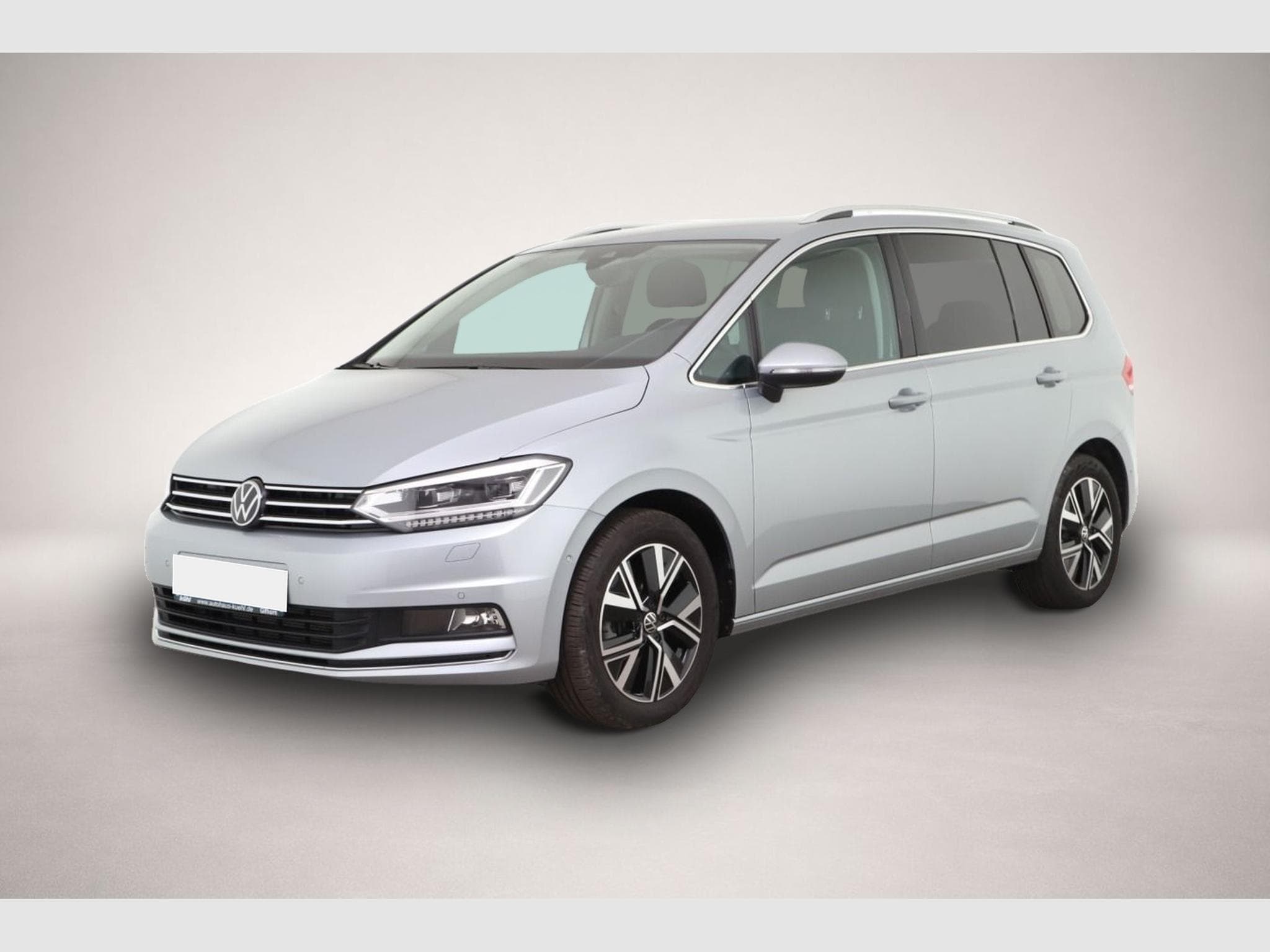 VW Touran (2025) - Photo 1