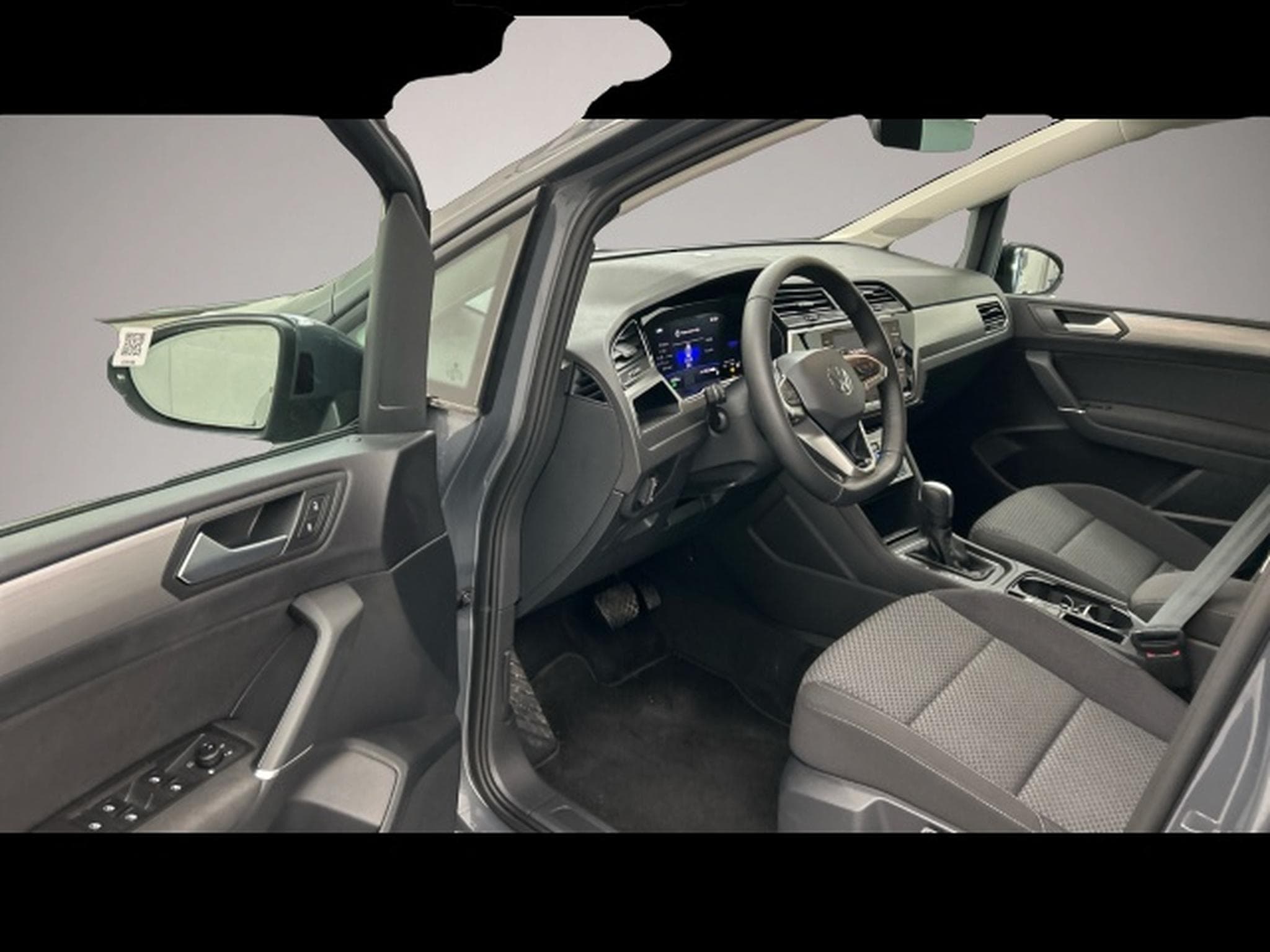 VW Touran (2025) - Photo 6