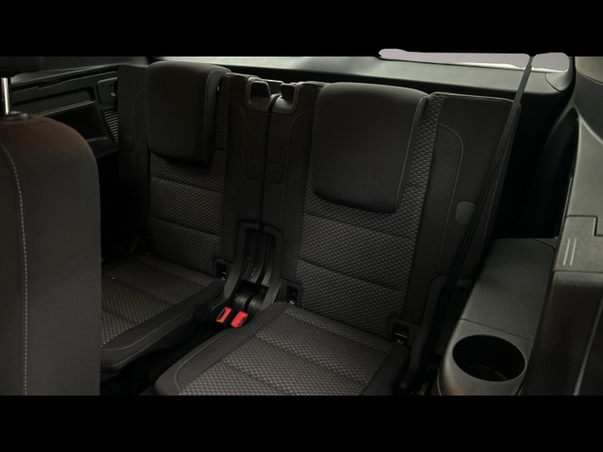 VW Touran (2025) - Photo 8