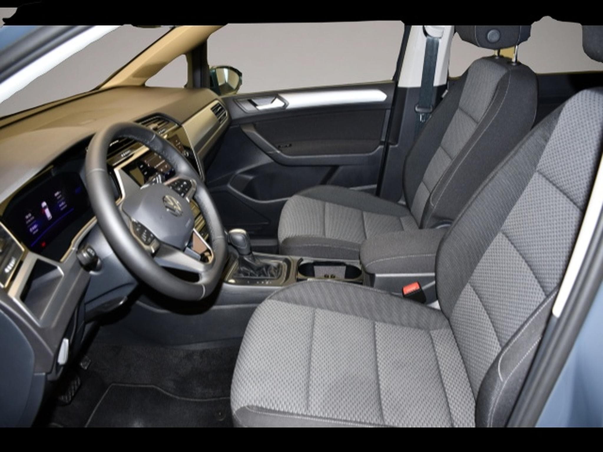 VW Touran (2025) - Foto 3