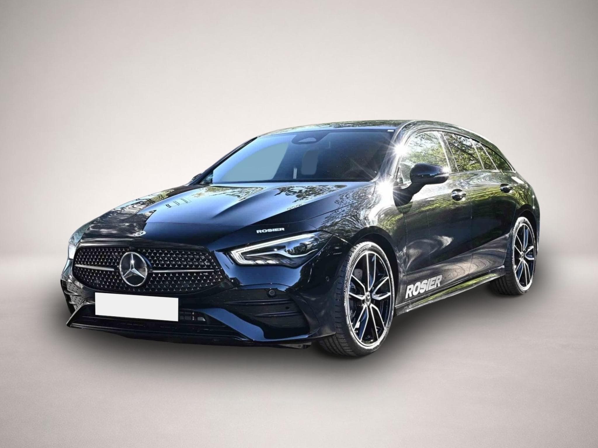 Mercedes GLA 200 (2025) - Photo 1