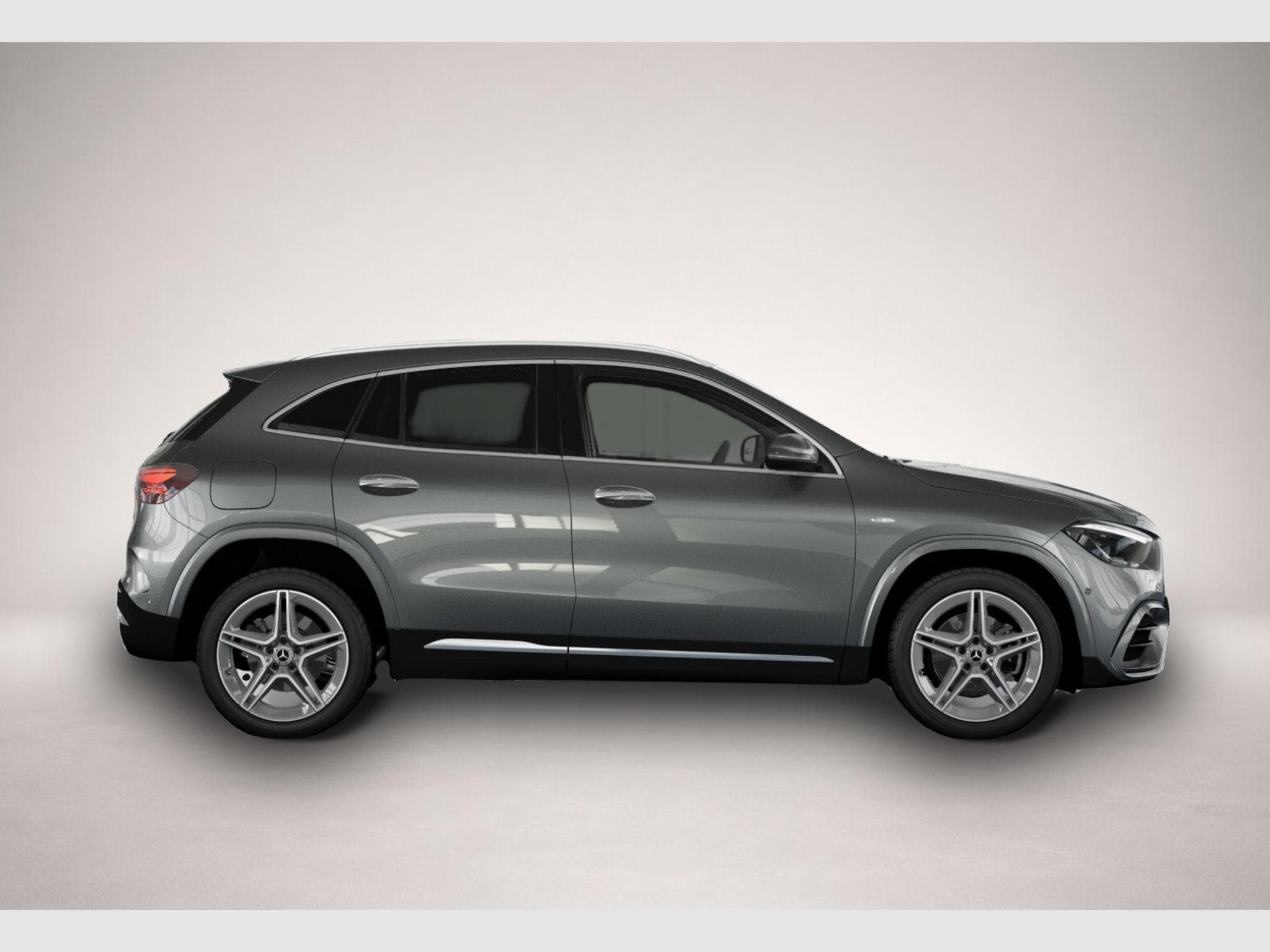 Mercedes GLA 200 (2025) - Photo 5