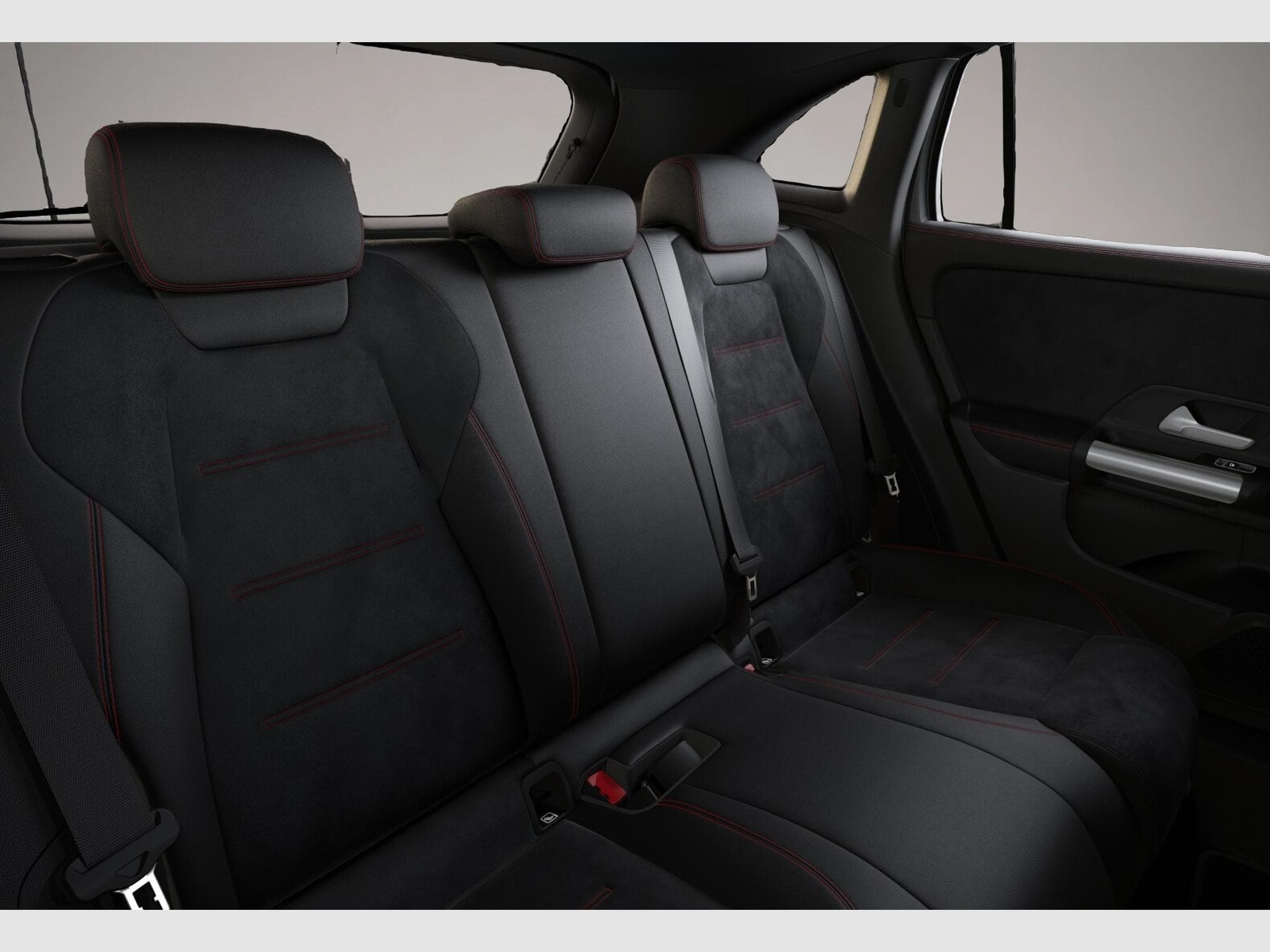 Mercedes GLA 200 (2025) - Photo 7