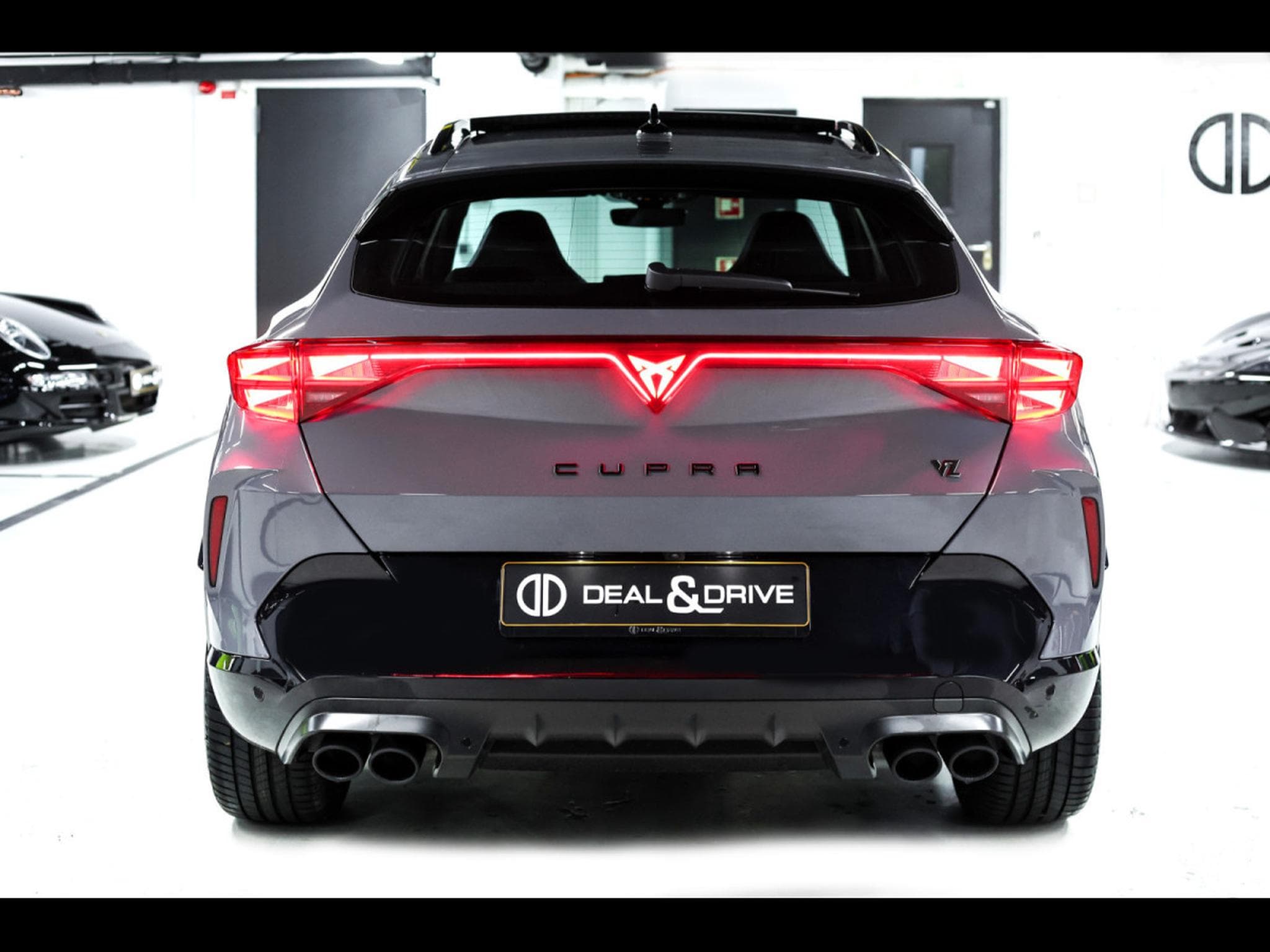 Cupra Formentor VZ 2.0 TSI 333 DSG7 4DRIVE (FACELIFT) – PACK SKYLINE - GRAPH (2025) - Photo 4