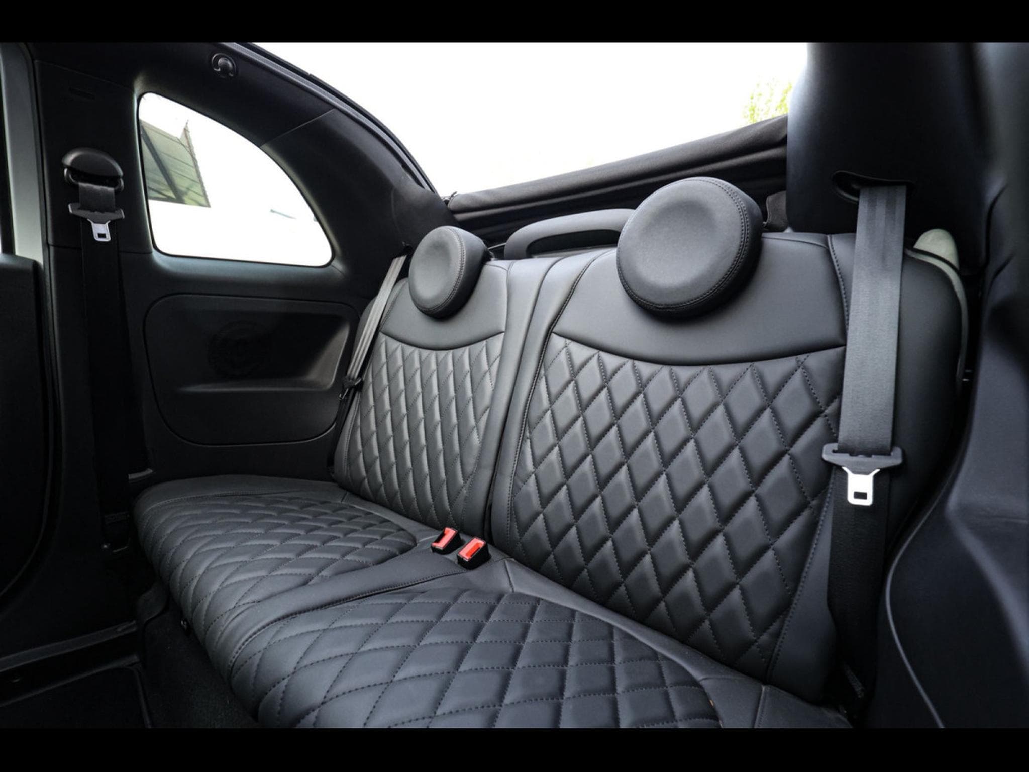 Abarth 595 C CABRIOLET 1.4 T-JET 16V - AUTO (2022) - Foto 13