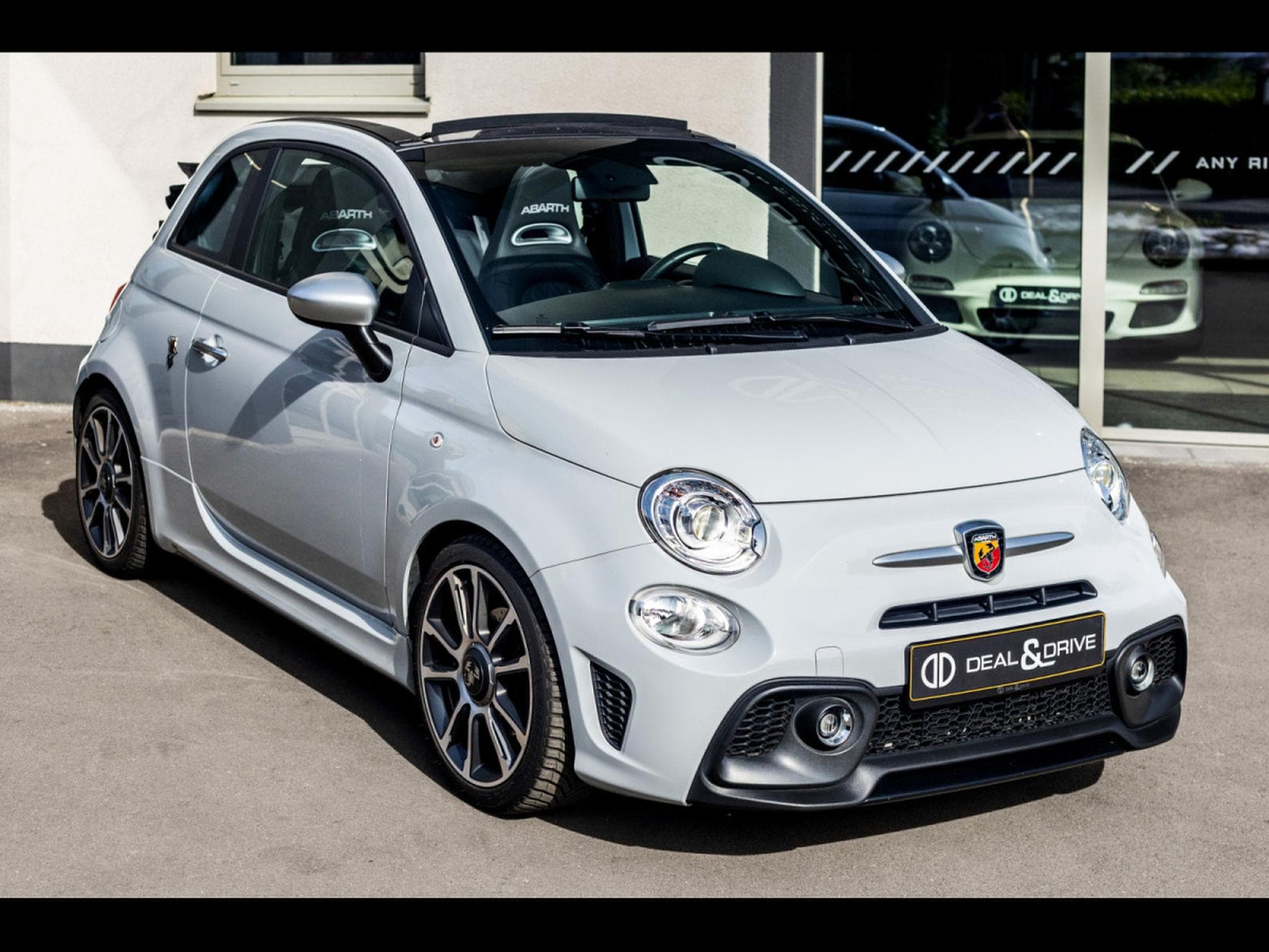 Abarth 595 C CABRIOLET 1.4 T-JET 16V - AUTO (2022) - Foto 5