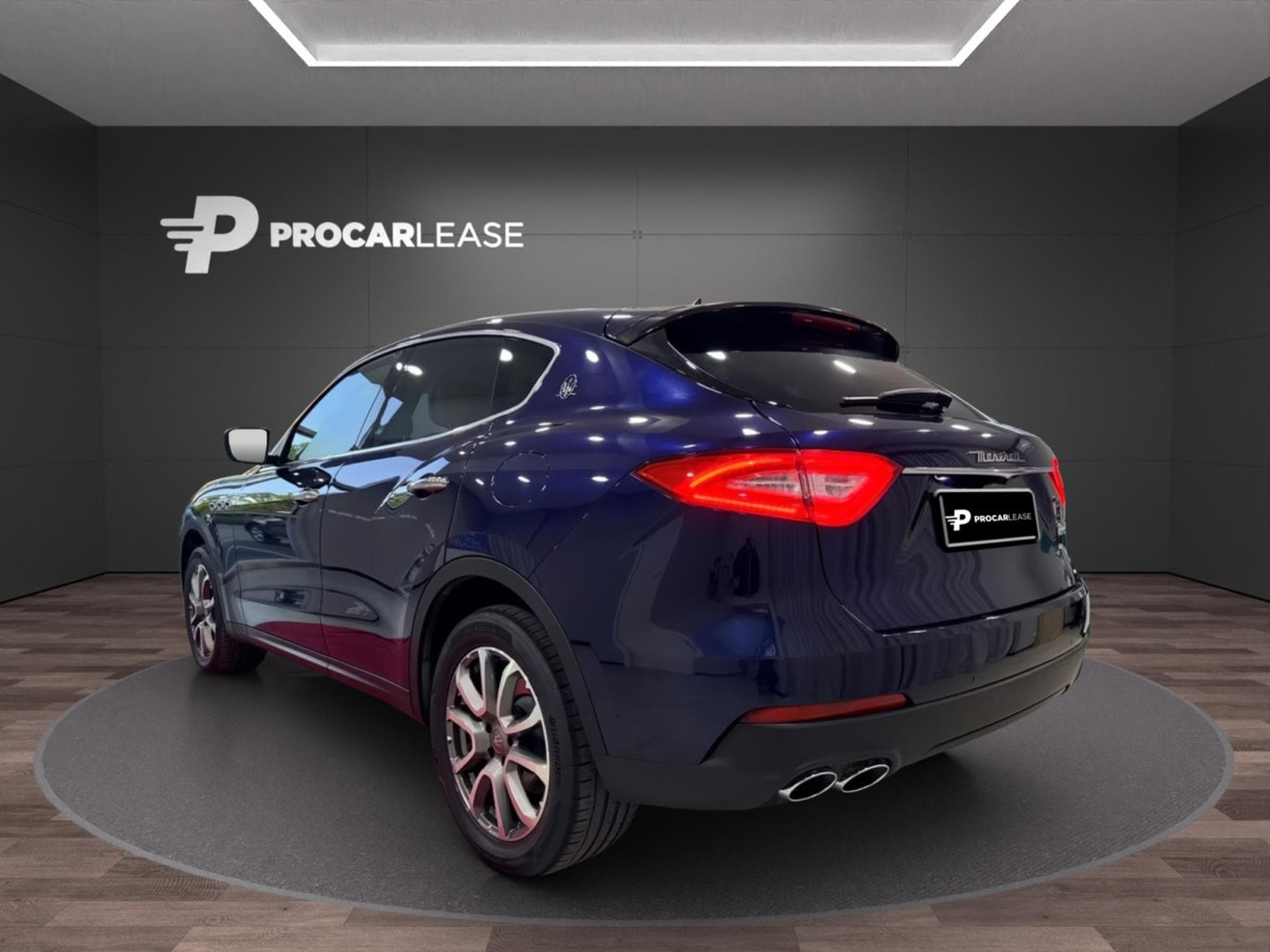 Maserati Levante LEVANTE  SQ4 / CAMERA 360/ ACC/ CUIR/Panorama/VOLL (2017) - Photo 2