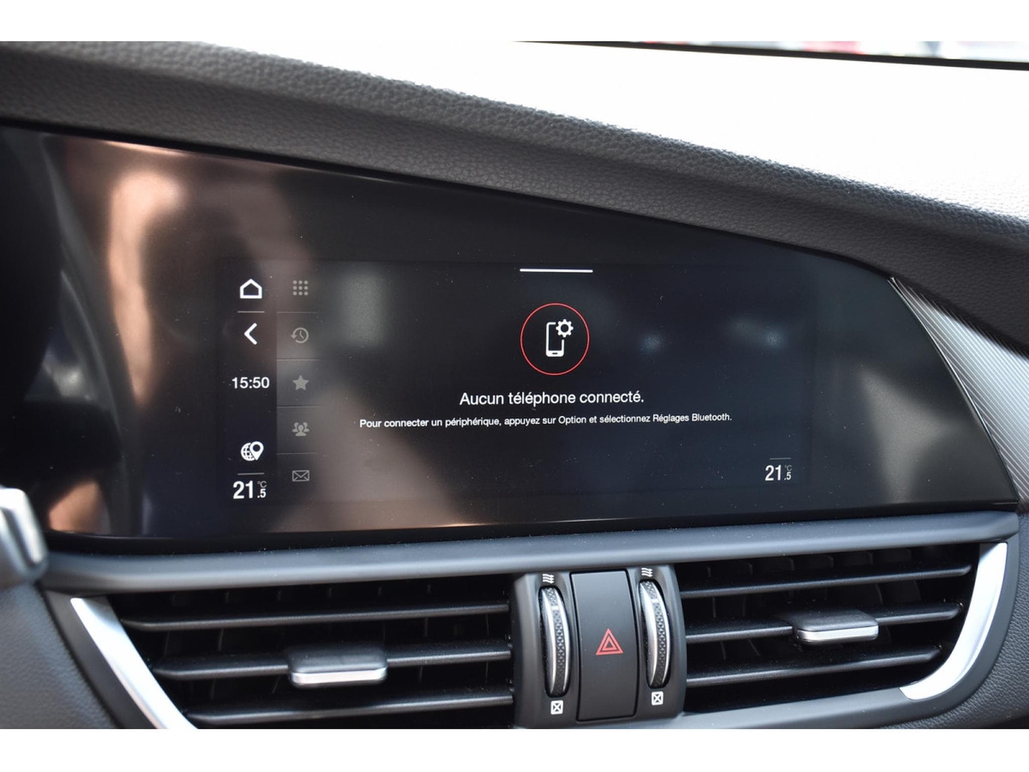 Alfa-Romeo Giulia 2.0 T Sprint ATX CUIR MEMO GPS ACC LANE SIDE CAM (2021) - Photo 11