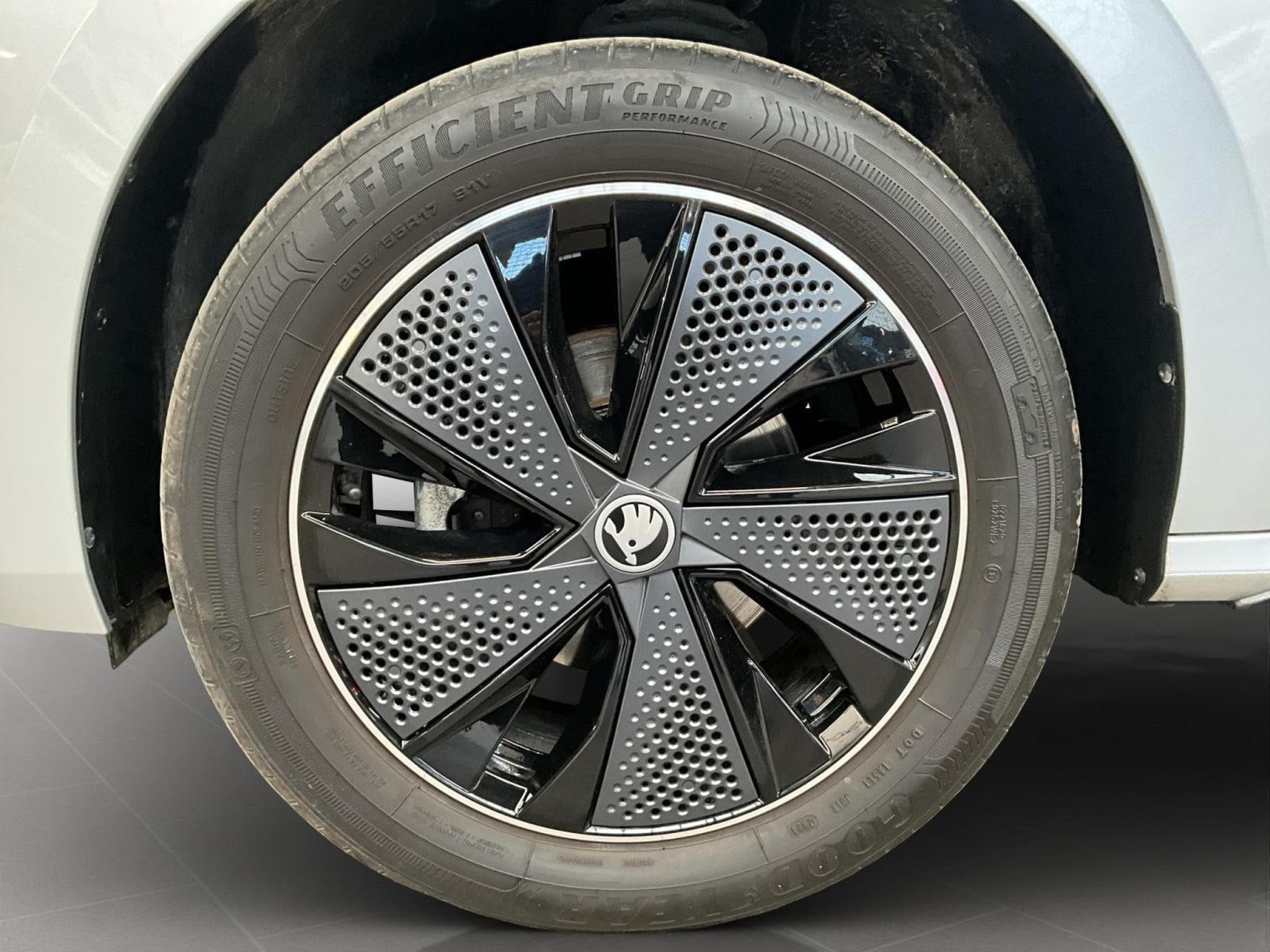 Skoda Kamiq Monte-Carlo+DSG+Led+Navi (2025) - Foto 8