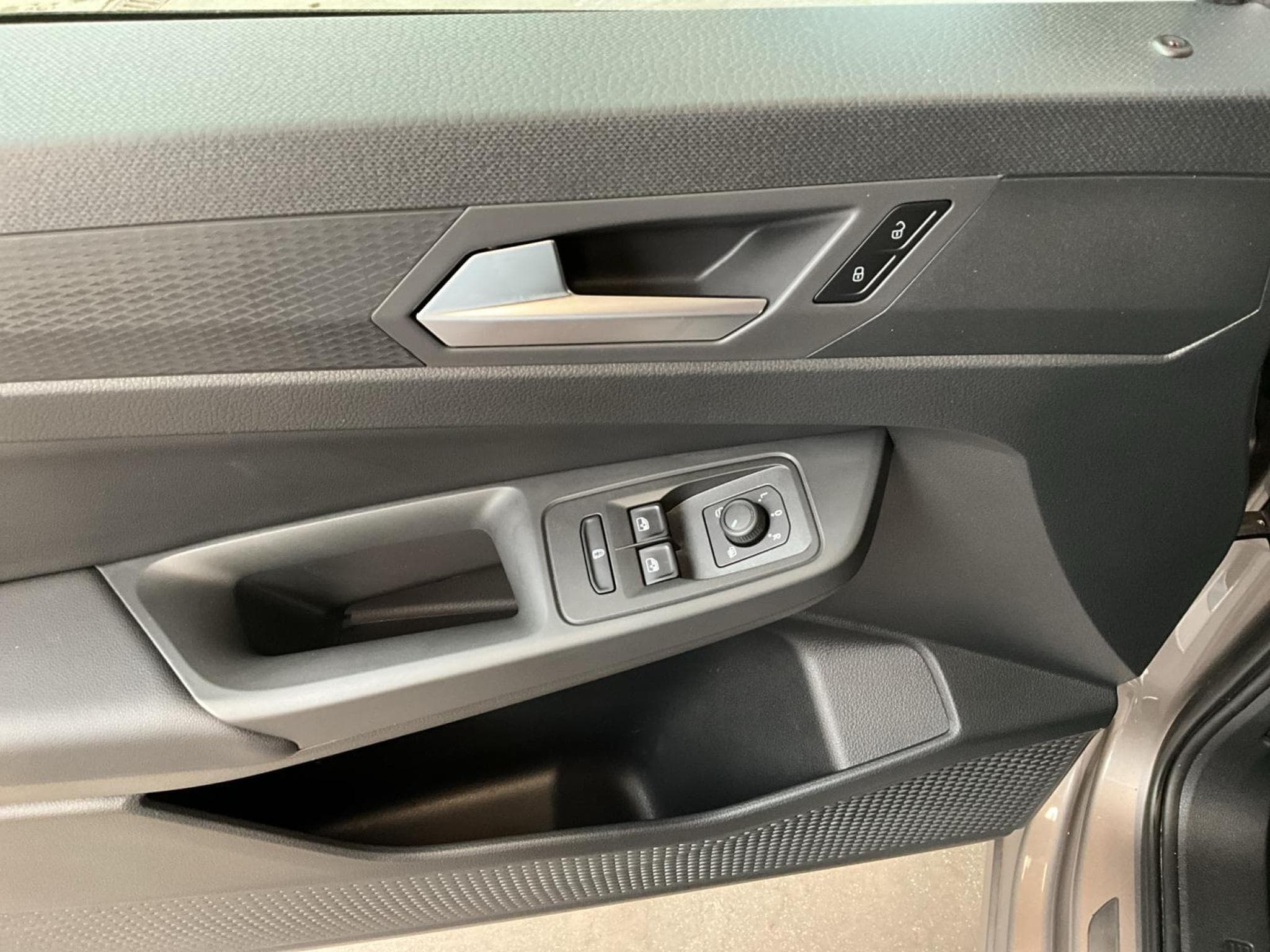 VW Caddy Style+DSG+Led+Navi+LM17+P.Ass. (2024) - Photo 14