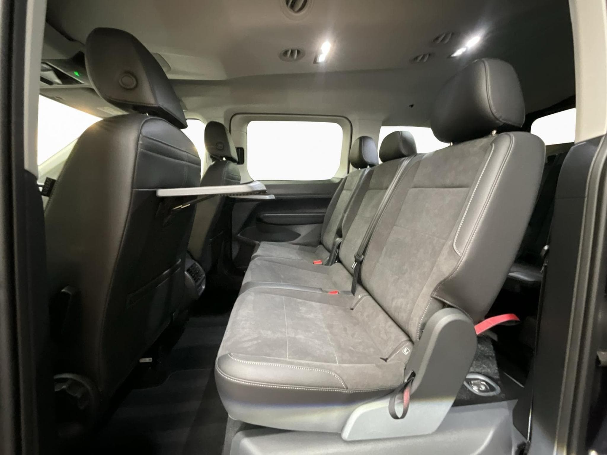 VW Caddy Maxi+Style+DSG+Led+7sitze+Navi+AHK (2025) - Foto 15