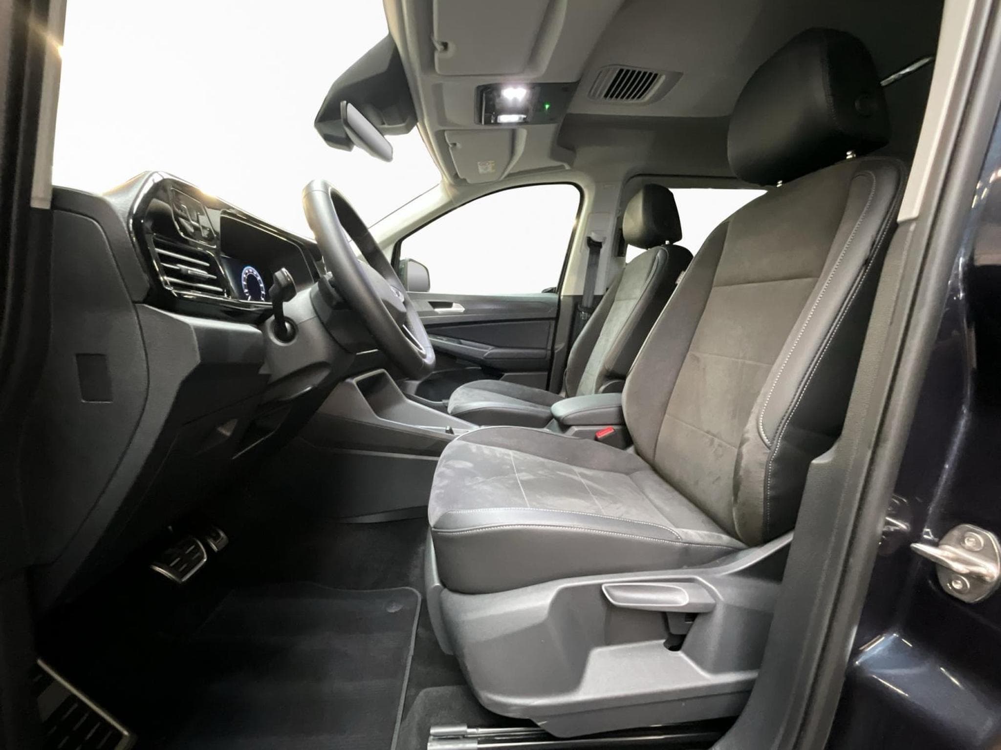 VW Caddy Maxi+Style+DSG+Led+7sitze+Navi+AHK (2025) - Foto 9