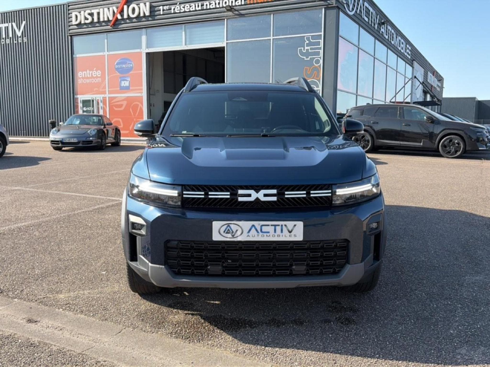 Dacia BIGSTER 1.2 MILD HYBRID 140 JOURNEY (2026) - Photo 2
